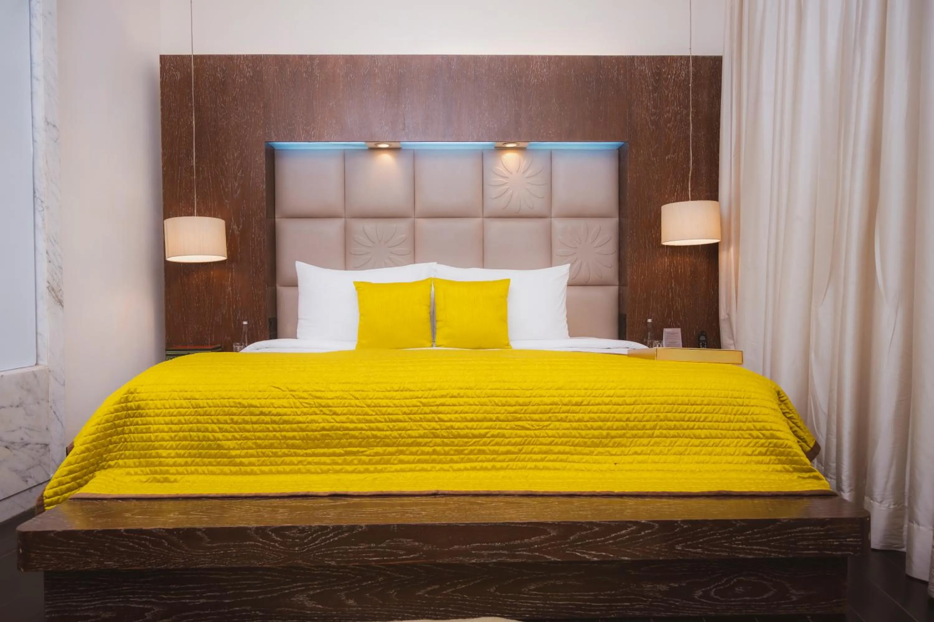 Bedroom, Bed in The Park New Delhi