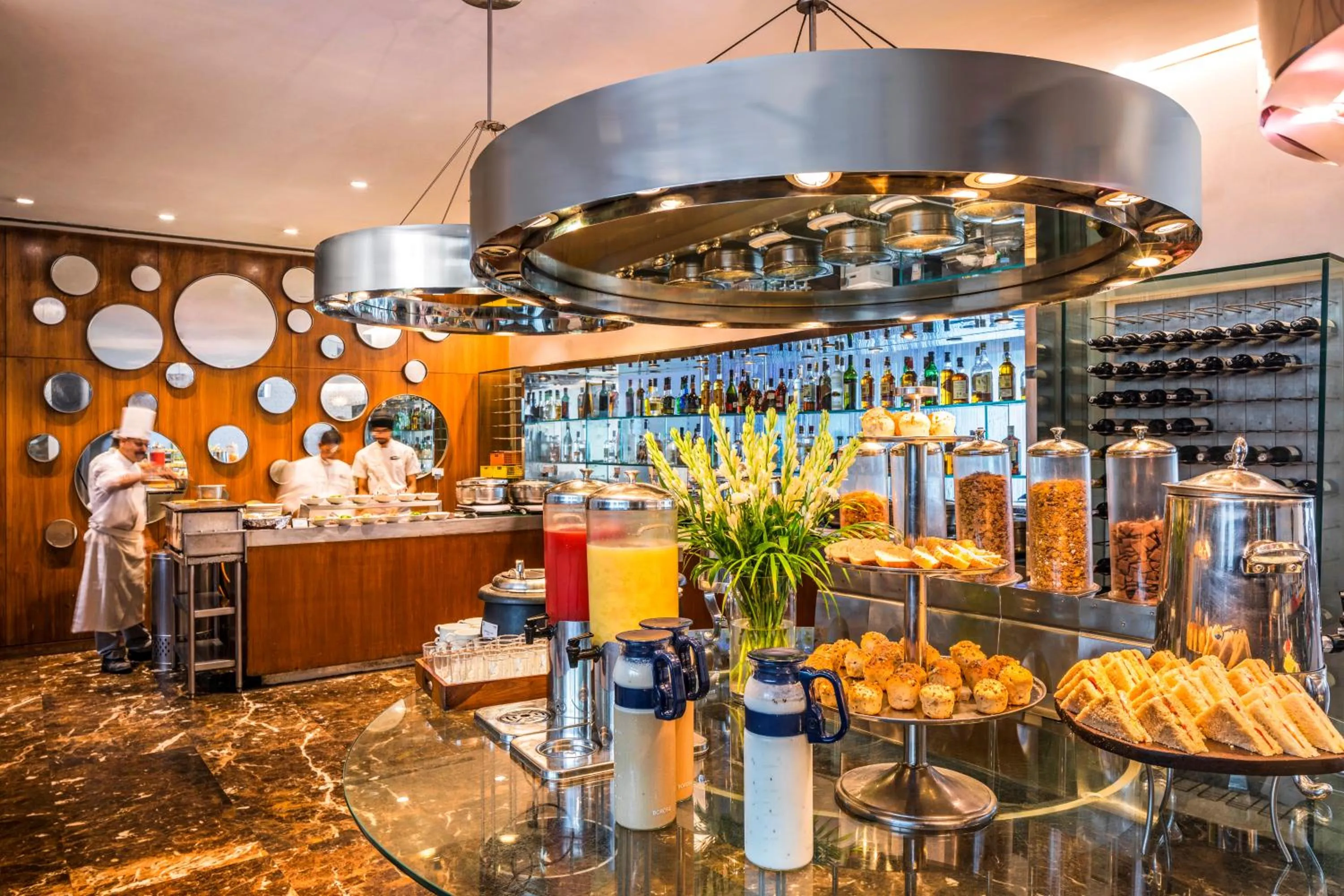 Restaurant/places to eat in The Park New Delhi