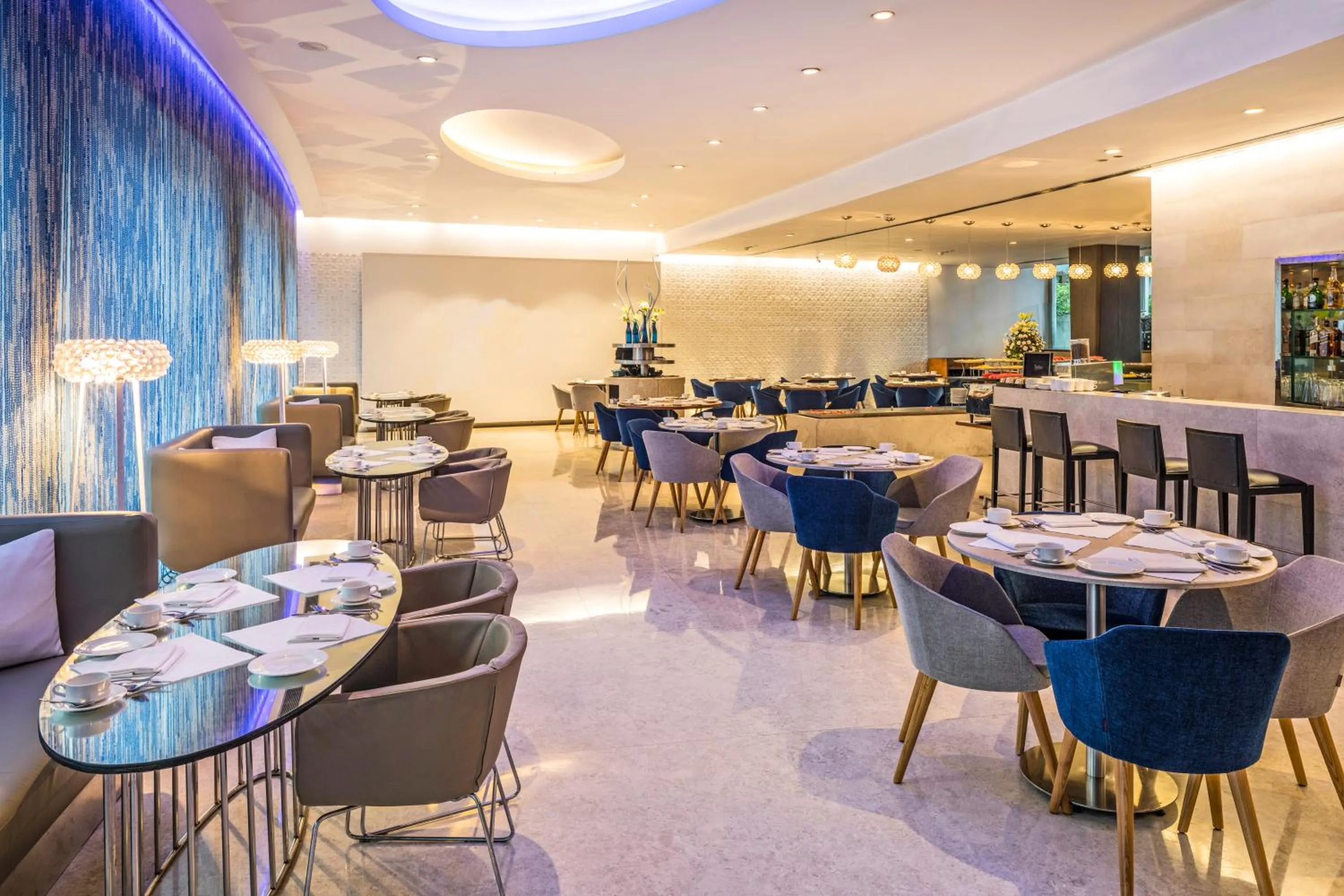 Restaurant/places to eat in The Park New Delhi