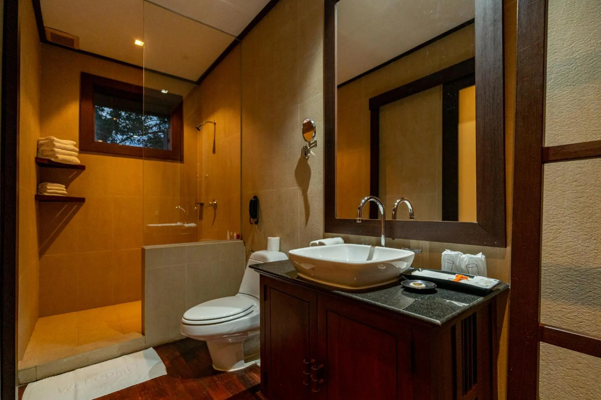 Bathroom in Green Park Boutique Hotel