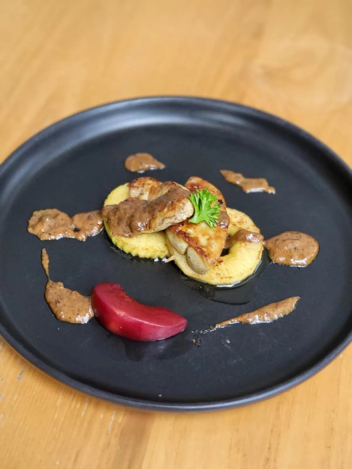 Restaurant/places to eat in Green Park Boutique Hotel