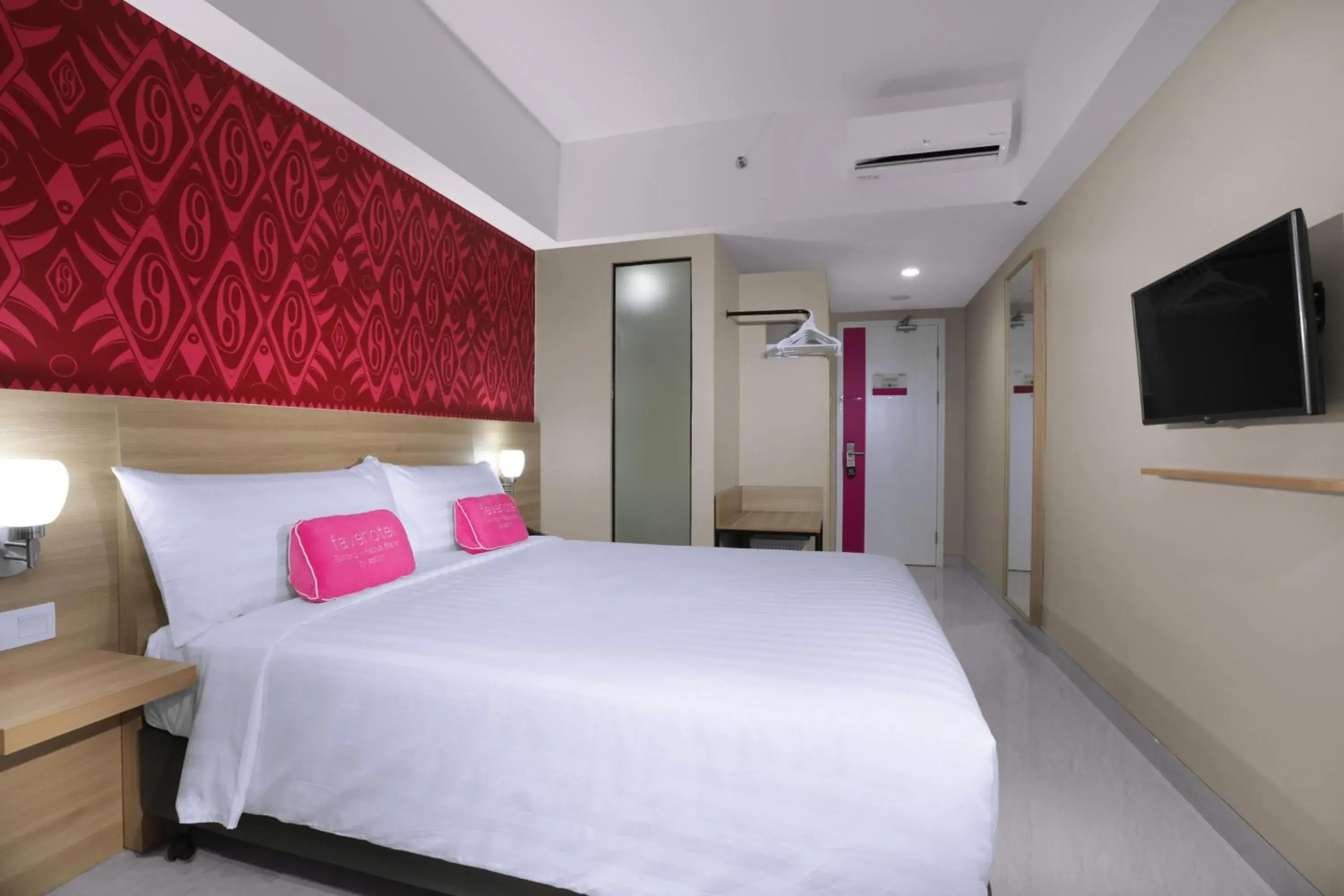 Standard Room Double in favehotel Sorong Standard Room Double in favehotel Sorong