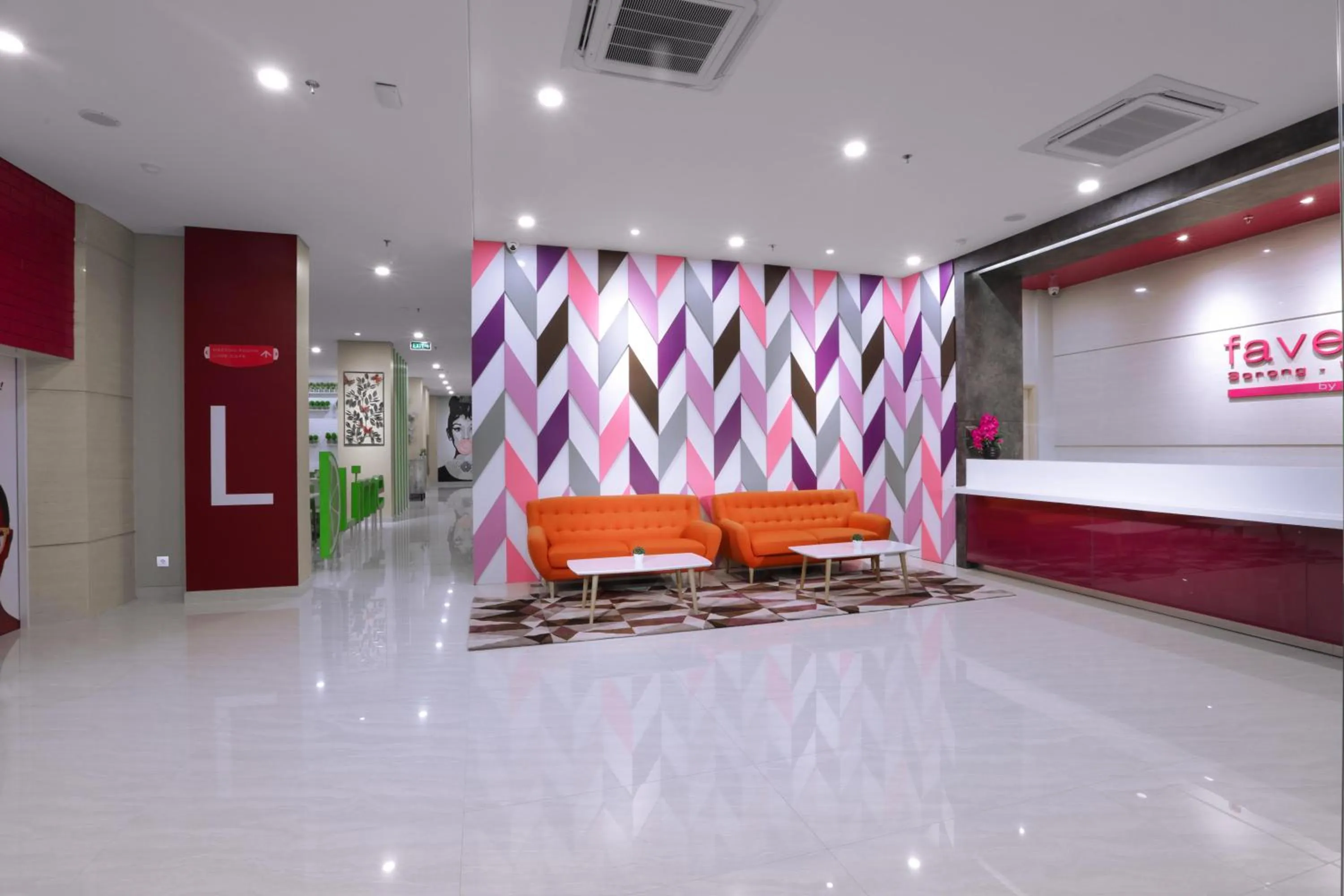 Lobby or reception in favehotel Sorong