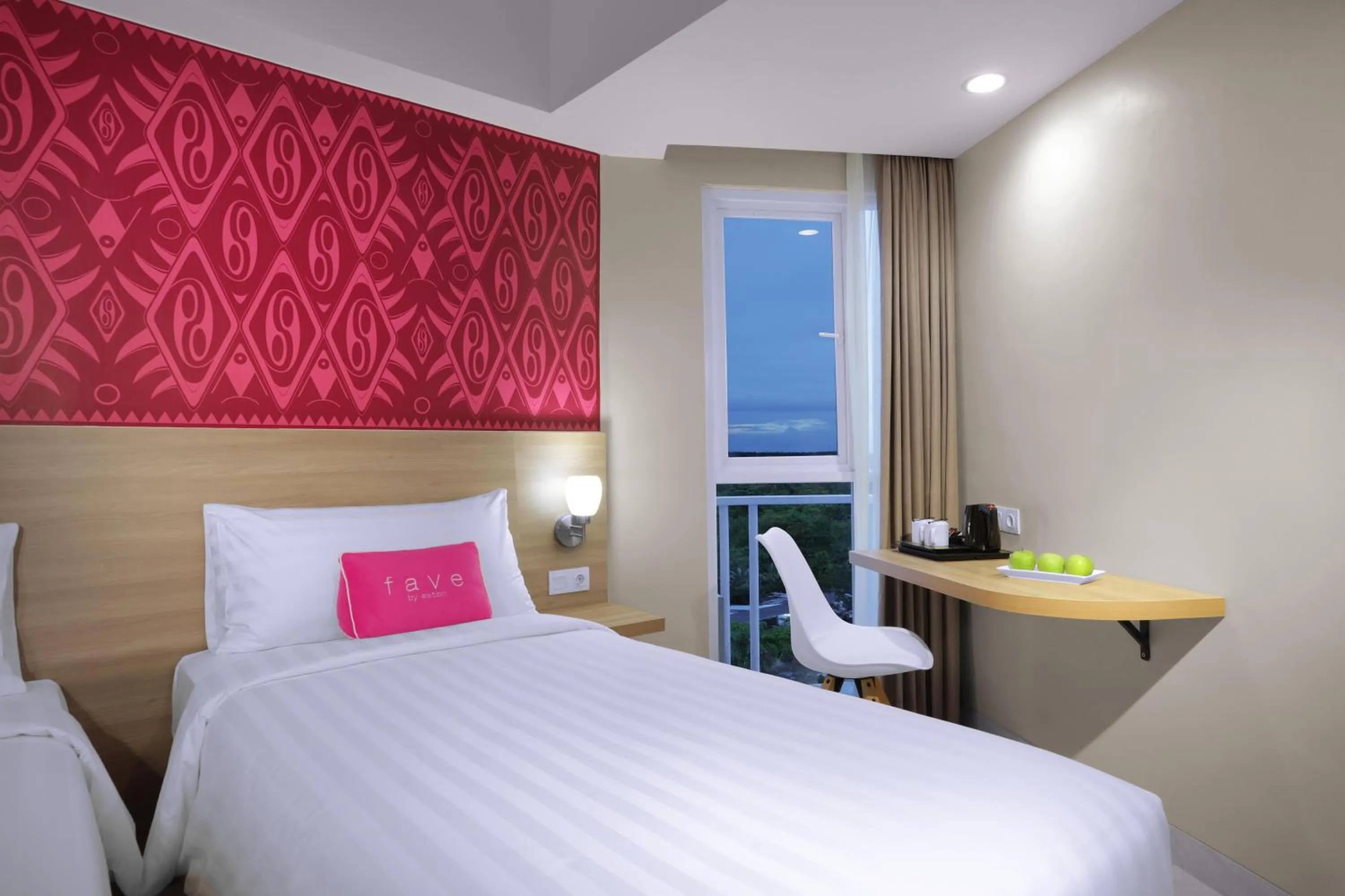 Bedroom, Bed in favehotel Sorong