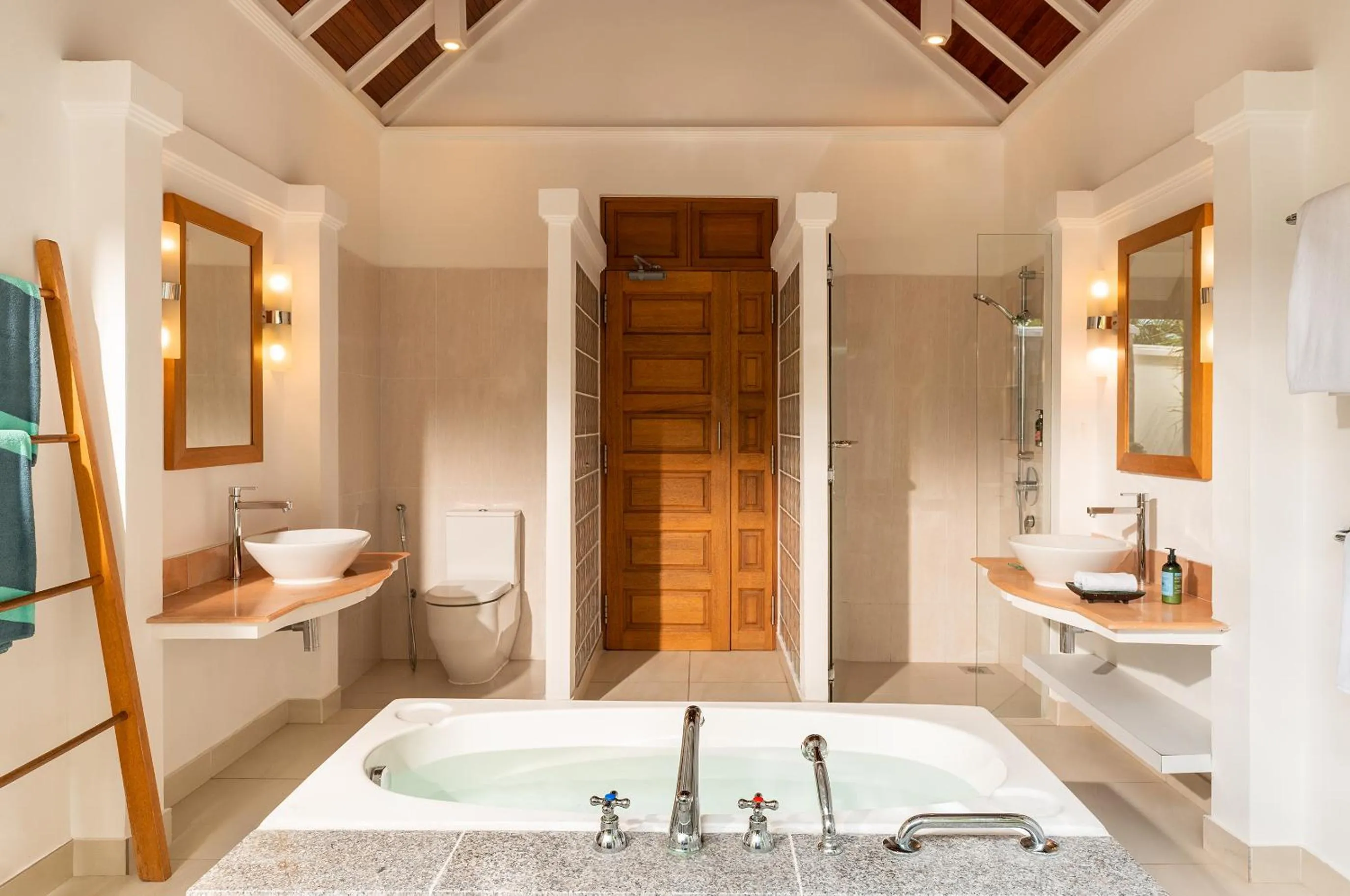 Bathroom in Kurumba Maldives