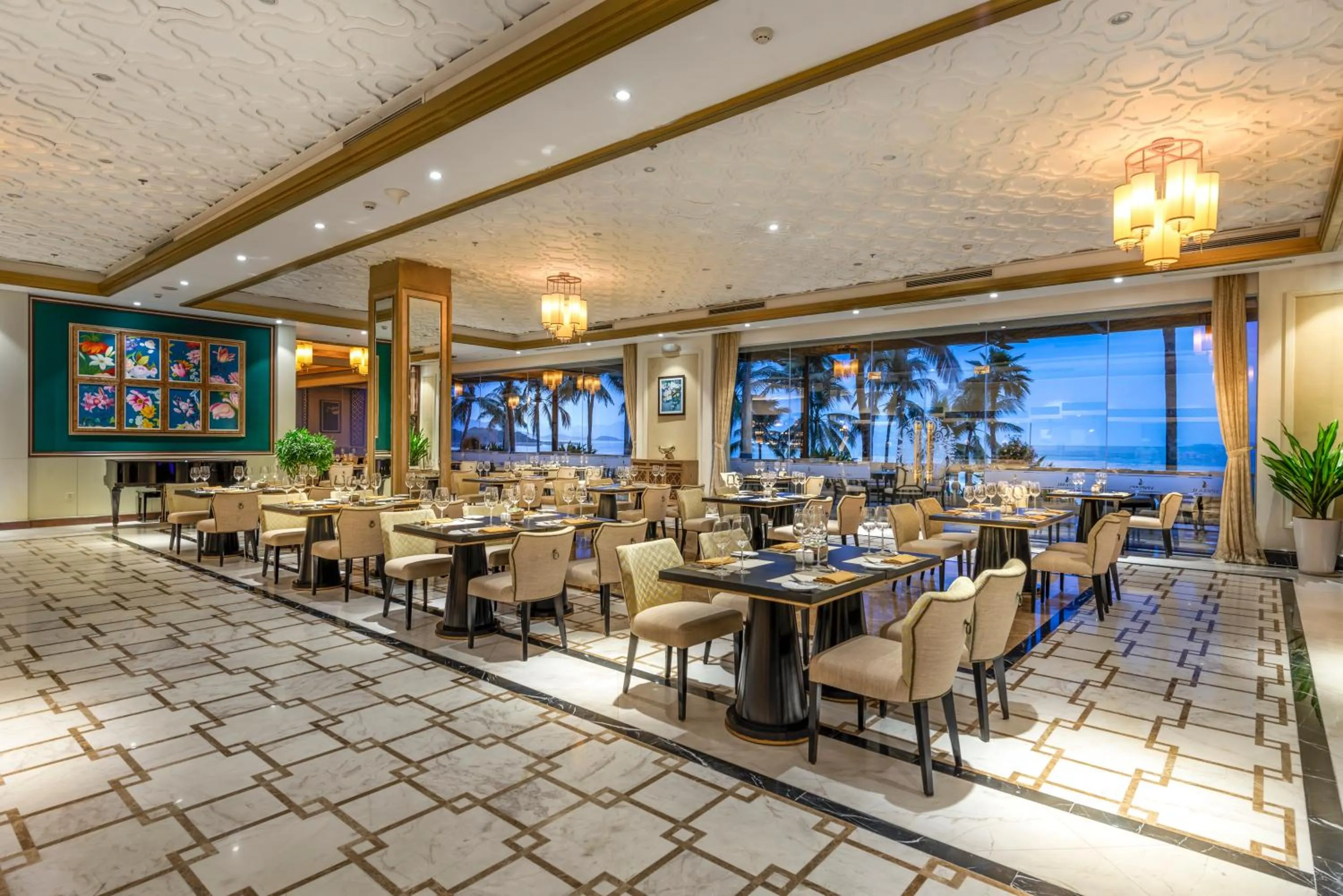 Restaurant/places to eat in Vinpearl Resort Nha Trang