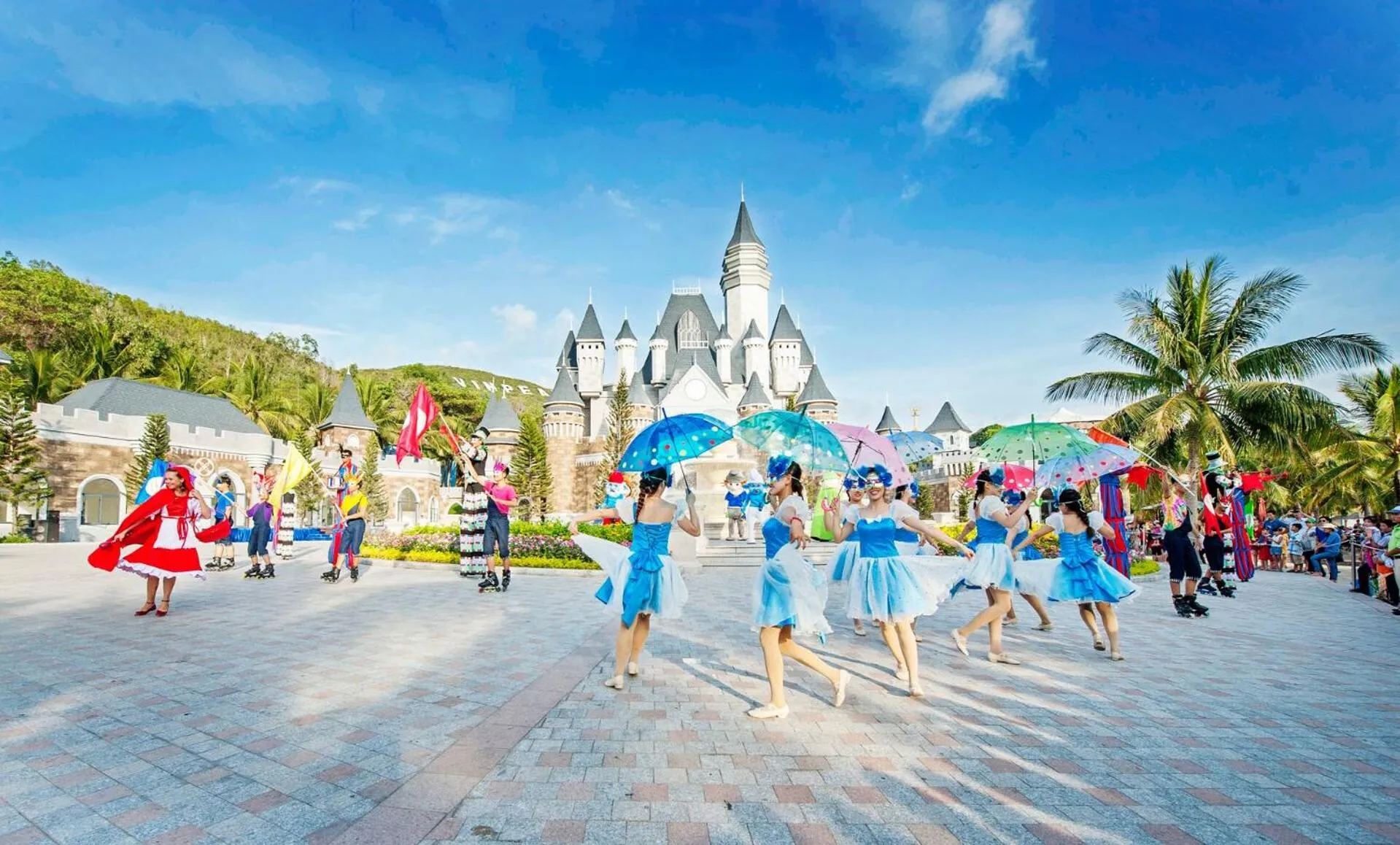 Aqua park in Vinpearl Resort Nha Trang