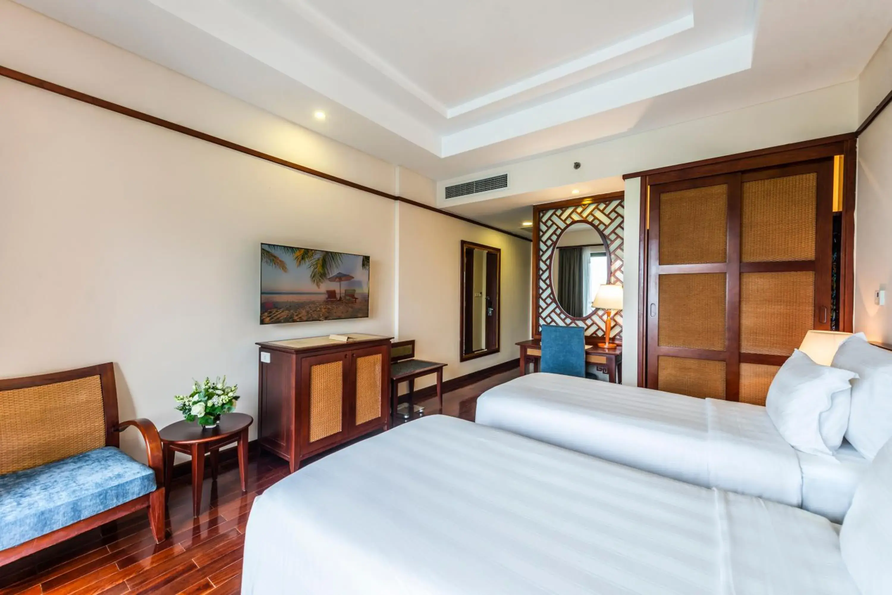 Deluxe Ocean View Twin Bed in Vinpearl Resort Nha Trang Deluxe Ocean View Twin Bed in Vinpearl Resort Nha Trang