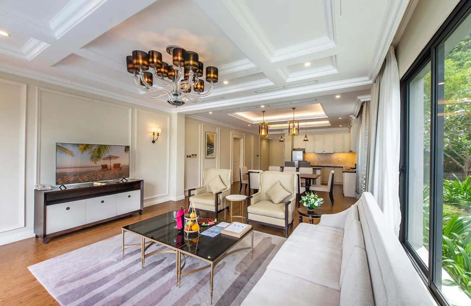 Communal lounge/ TV room in Vinpearl Resort Nha Trang