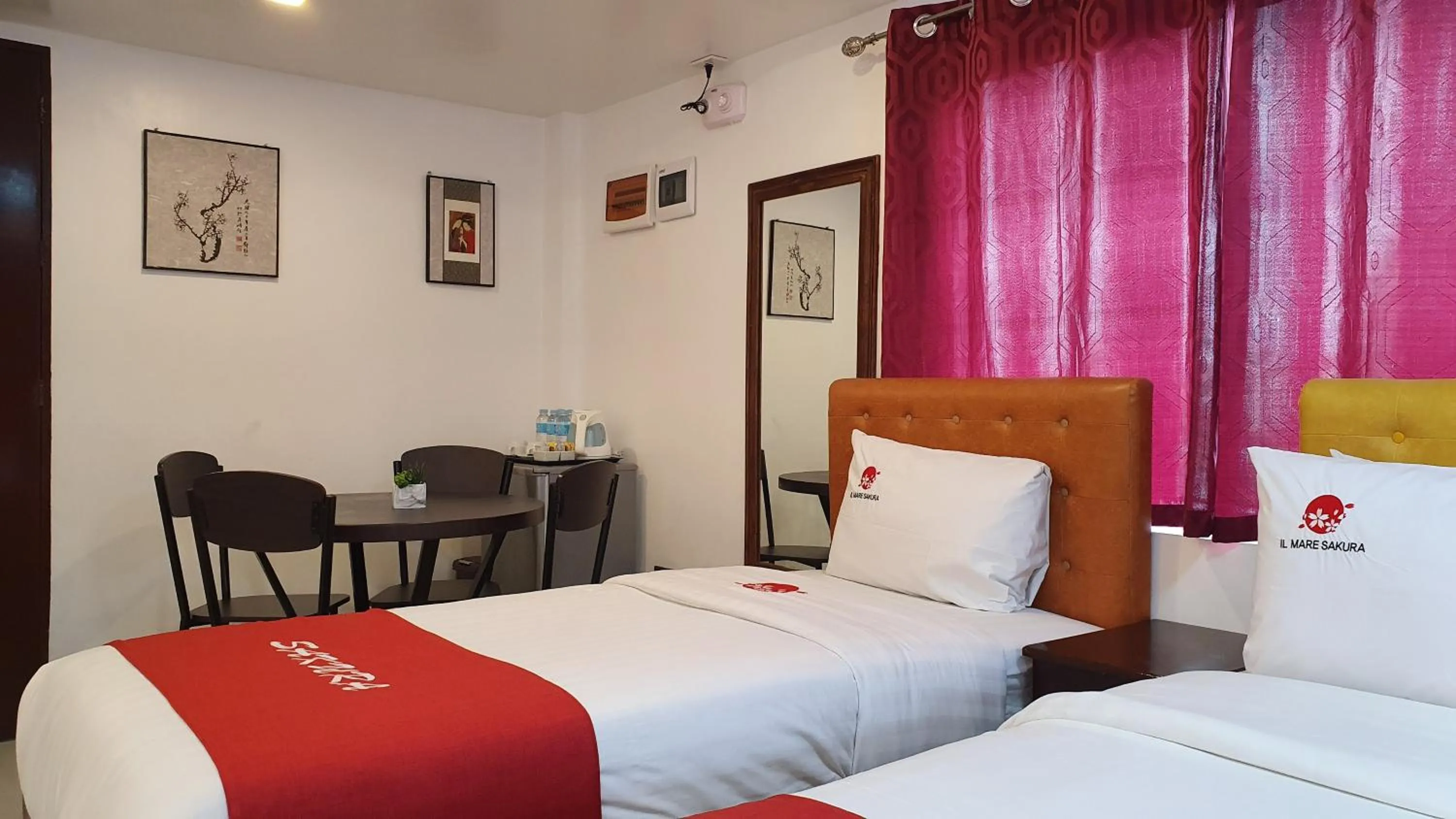 Coffee/tea facilities, Bed in IL Mare Sakura Resort Boracay