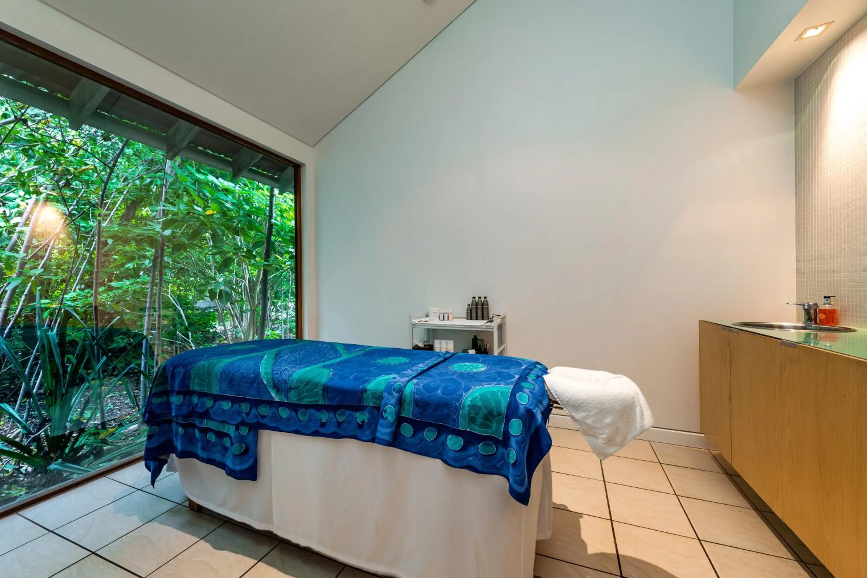 Massage, Bed in Heron Island