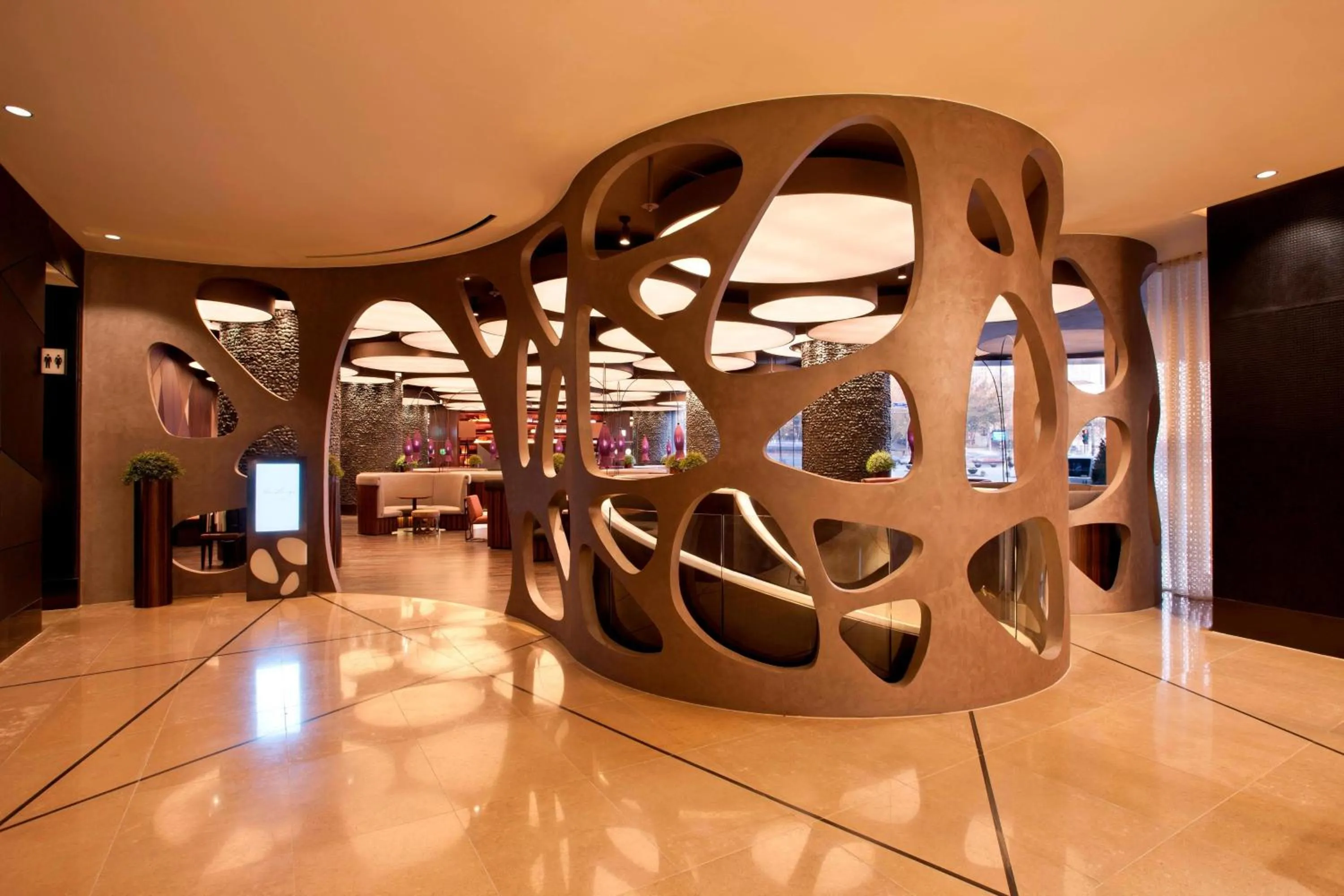 Lounge or bar in THE PLAZA Seoul, Autograph Collection