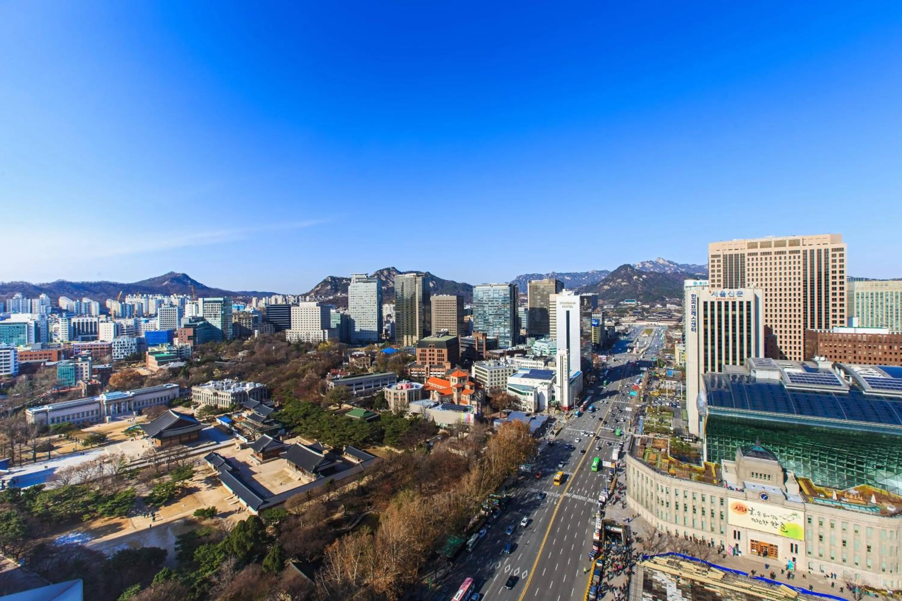 Photo of the whole room in THE PLAZA Seoul, Autograph Collection