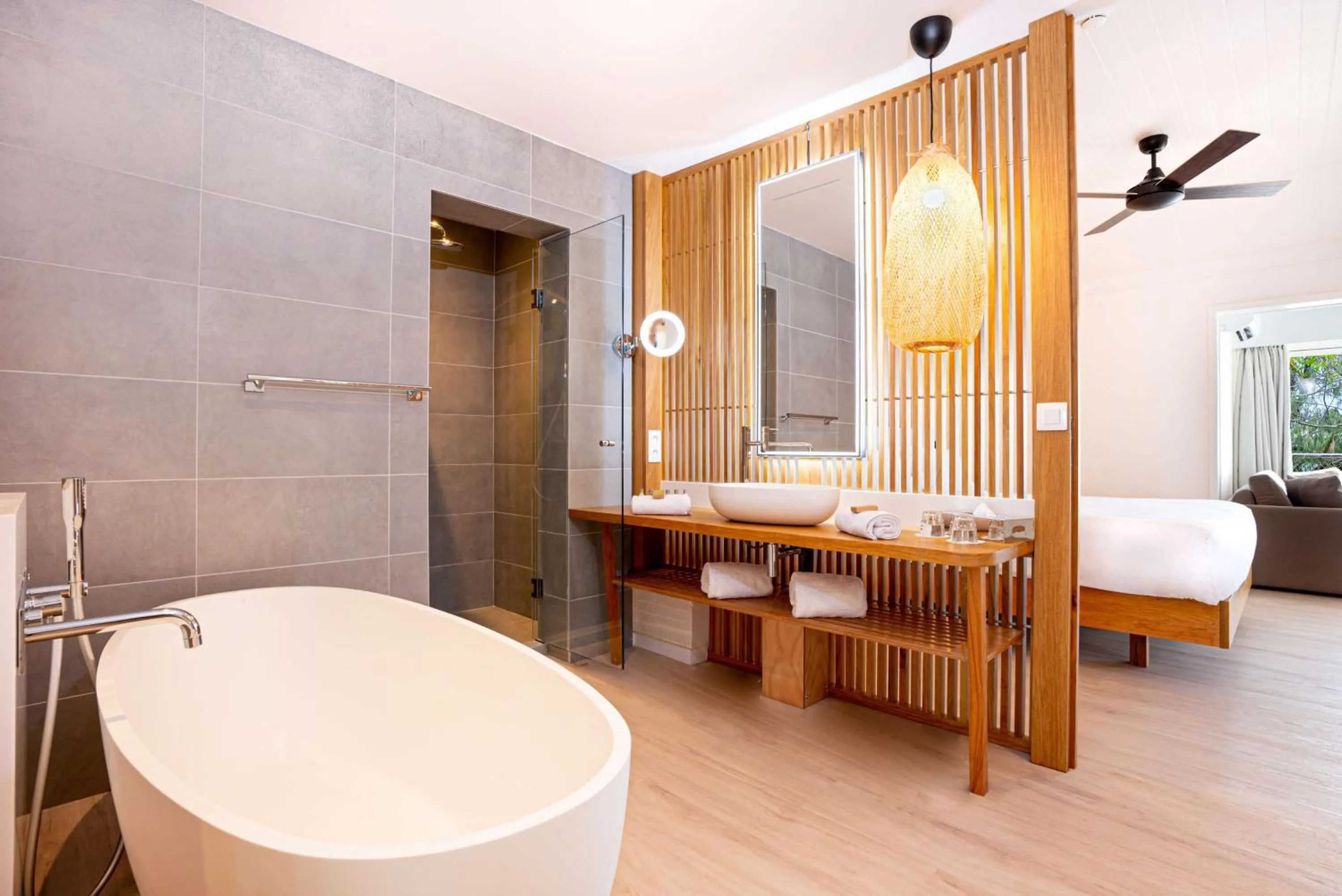 Bathroom in DoubleTree by Hilton Noumea Ilot Maitre Resort