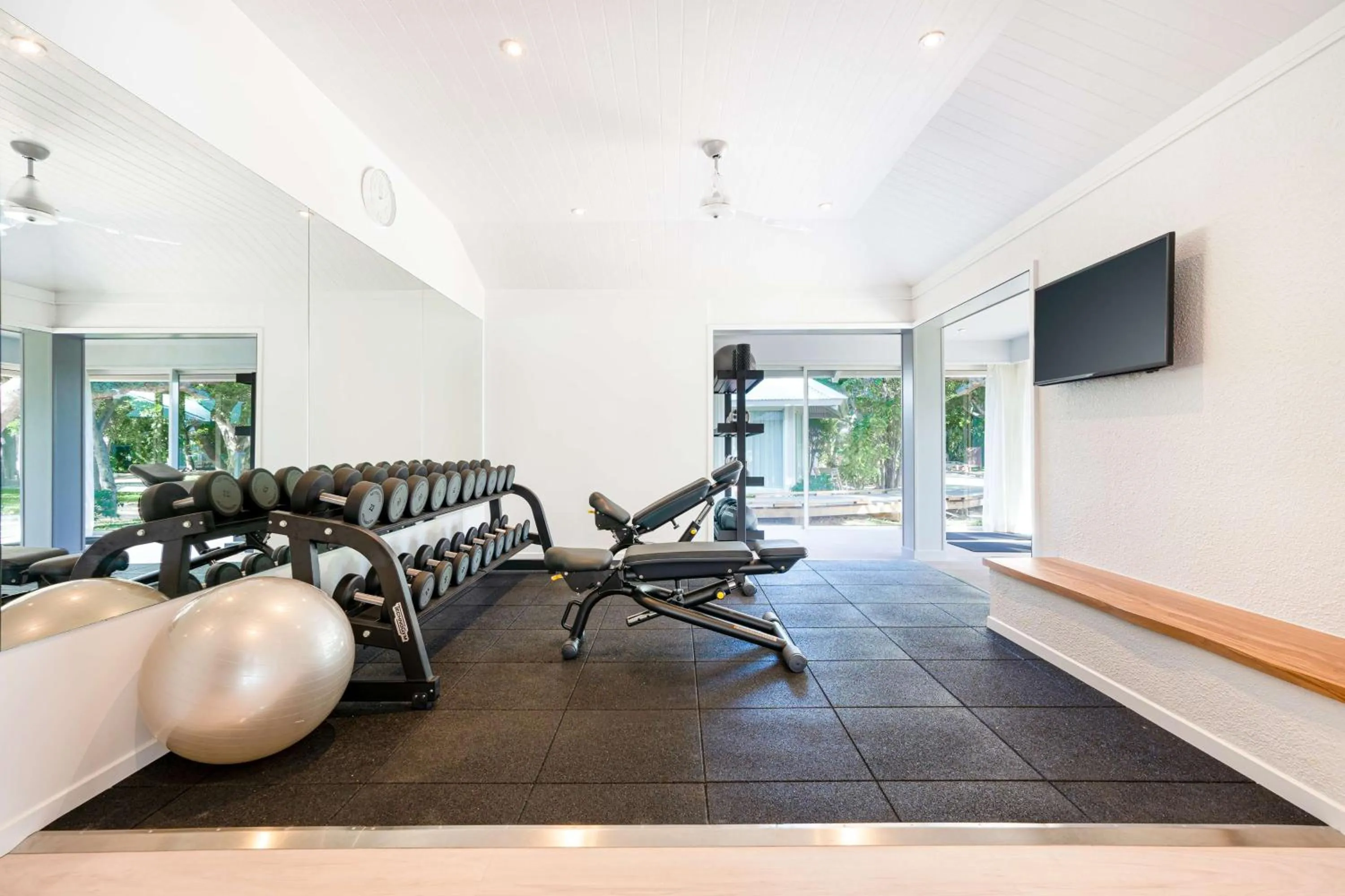 Fitness centre/facilities in DoubleTree by Hilton Noumea Ilot Maitre Resort