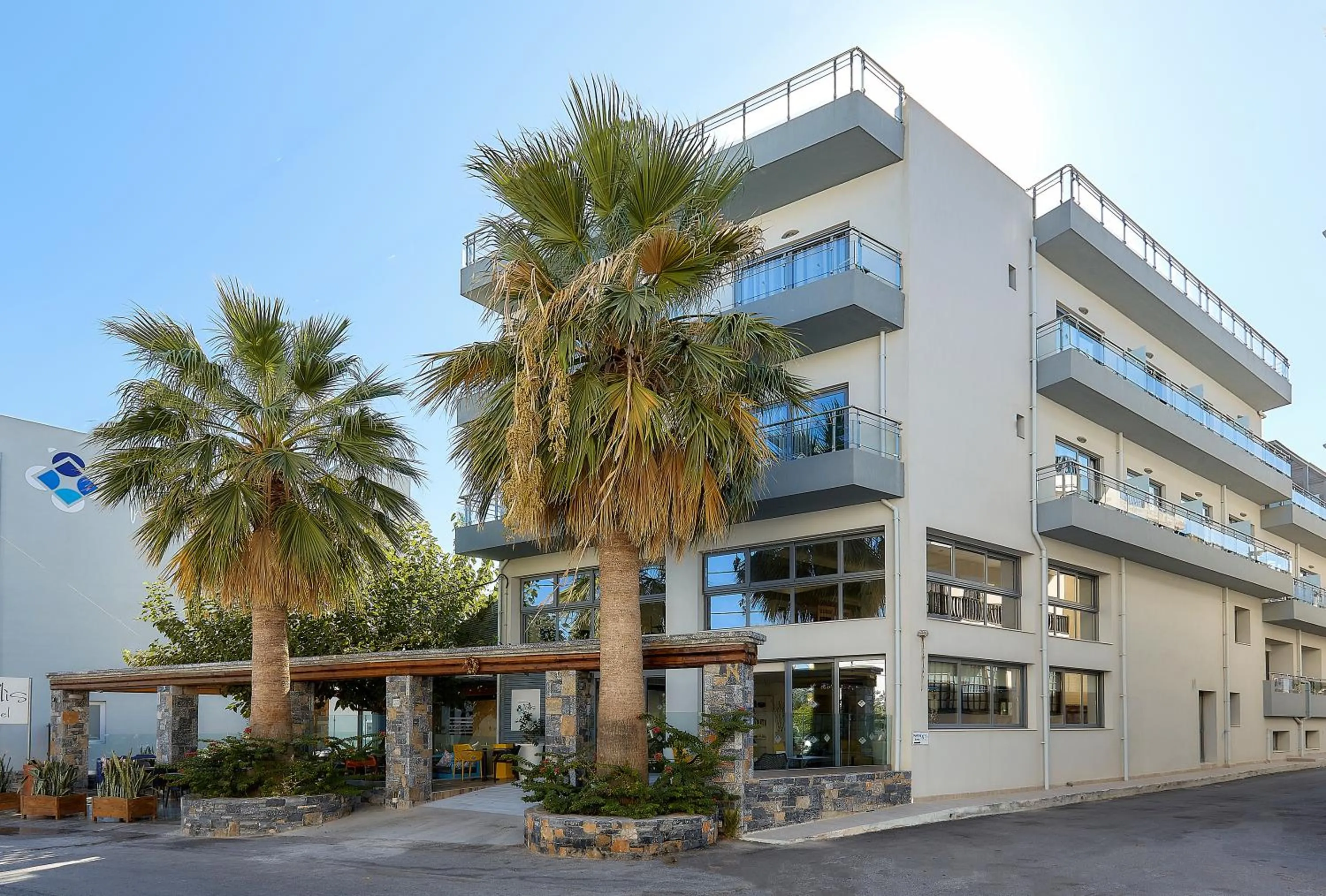 Property building in Pollis Hotel