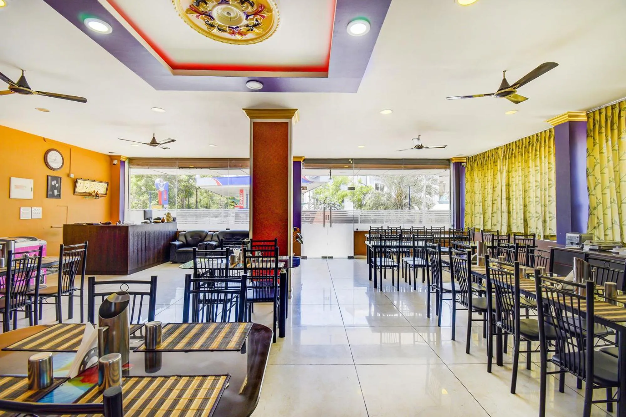 Dining area in Thaneegai Residency