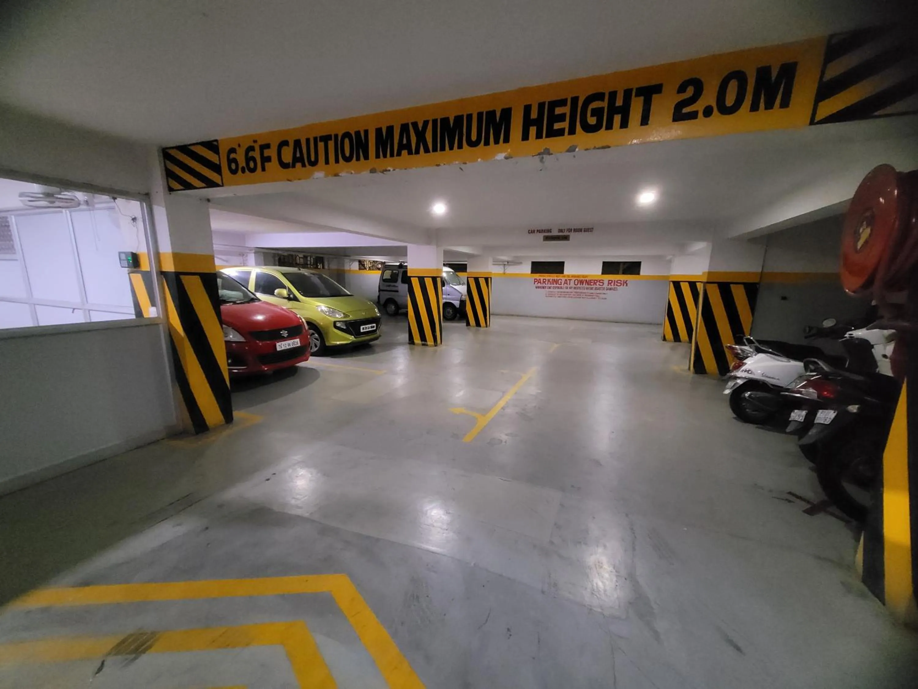 Parking in Thaneegai Residency