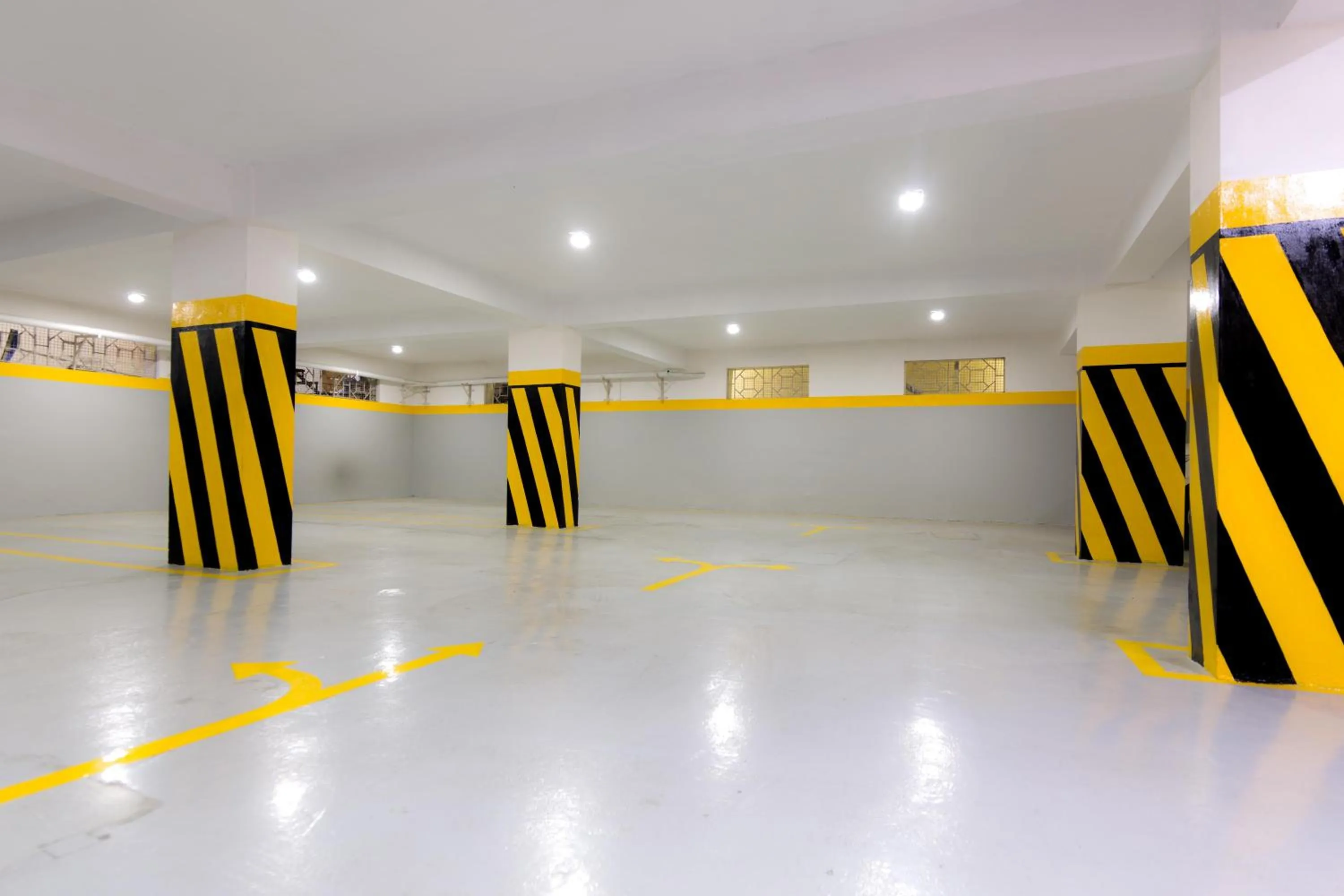 Parking in Thaneegai Residency