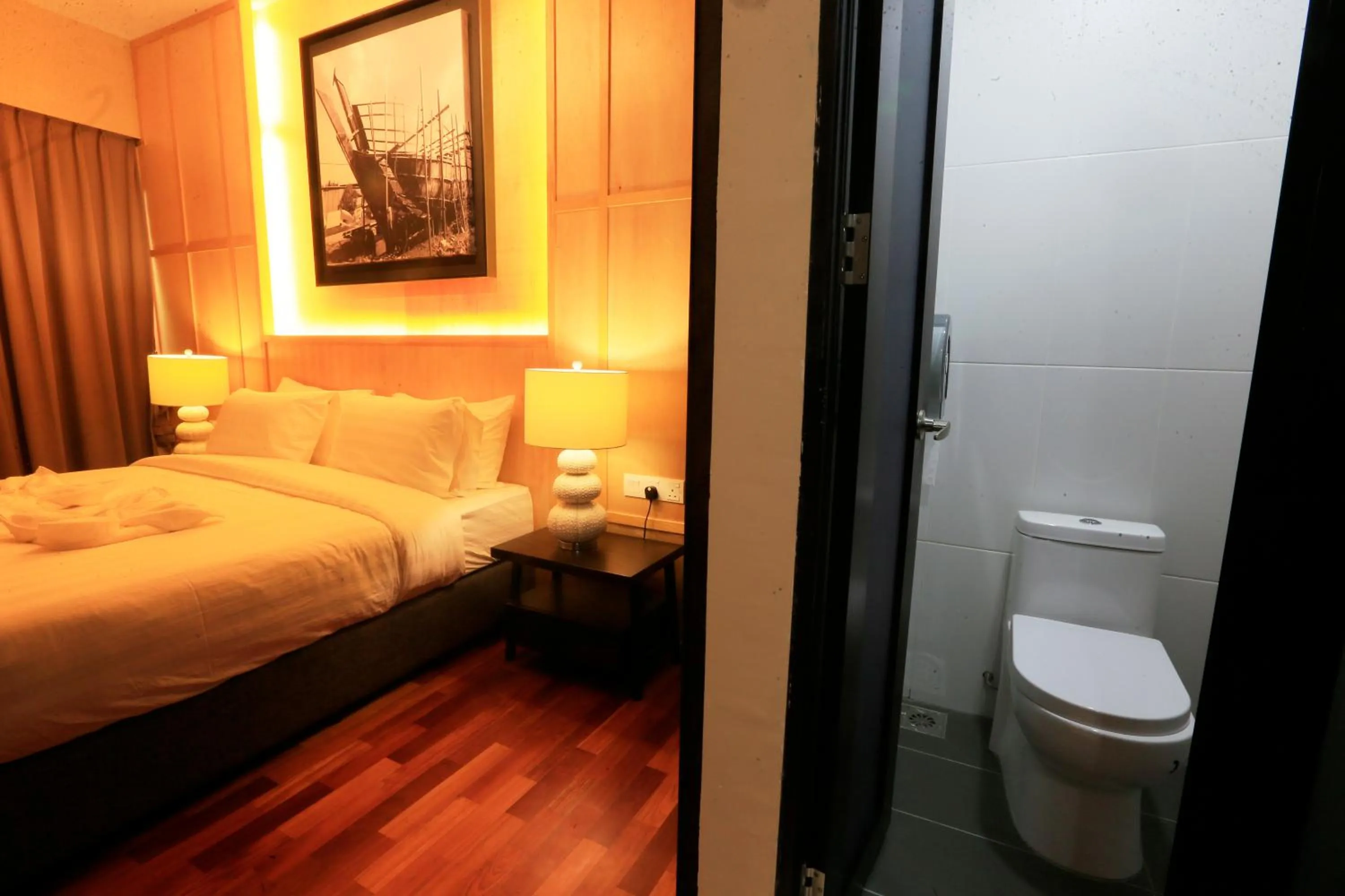 Bed in Vi Boutique Hotel