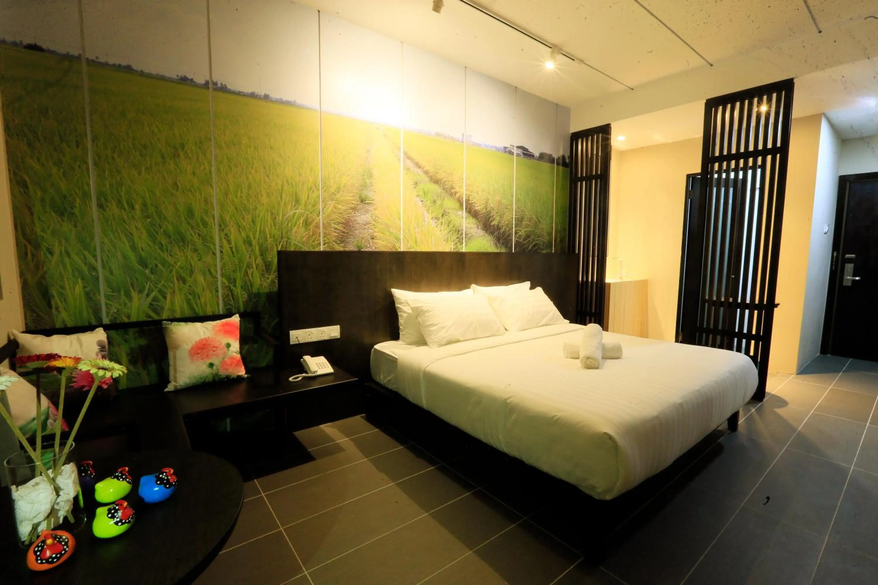 Bed in Vi Boutique Hotel