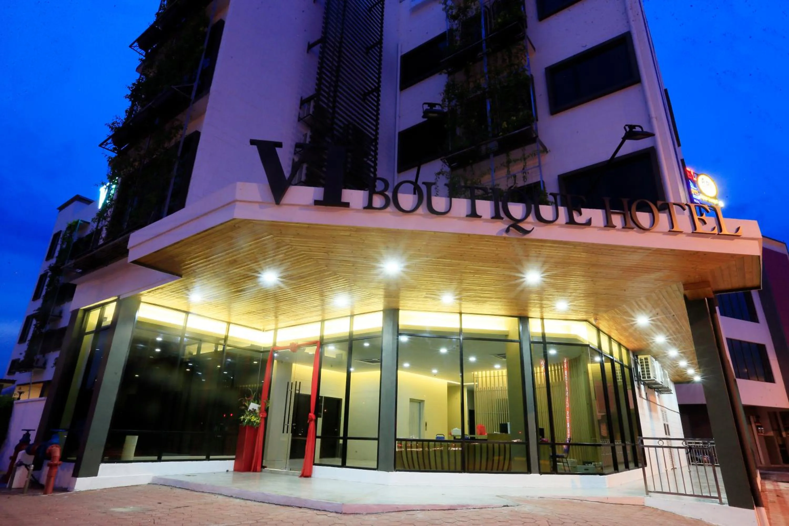 Property building in Vi Boutique Hotel