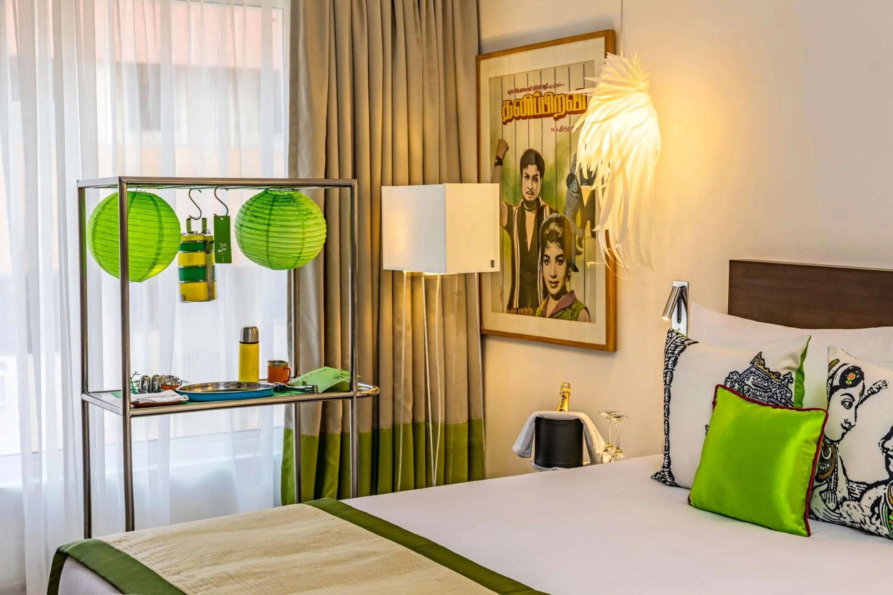 Evening entertainment, Bed in The Park Chennai