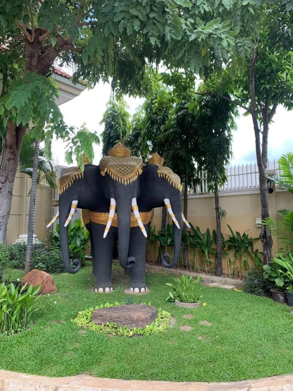 Garden view in Monoreach Angkor Hotel