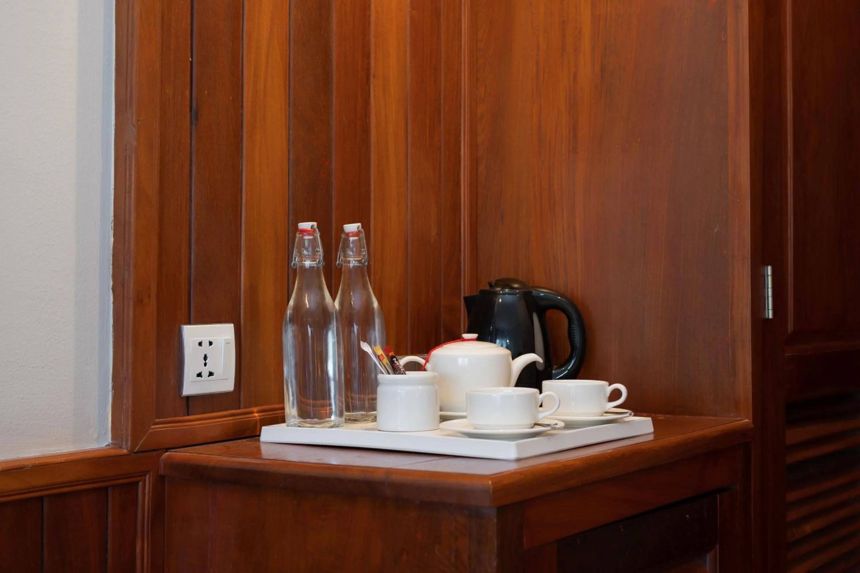 Coffee/tea facilities in Monoreach Angkor Hotel