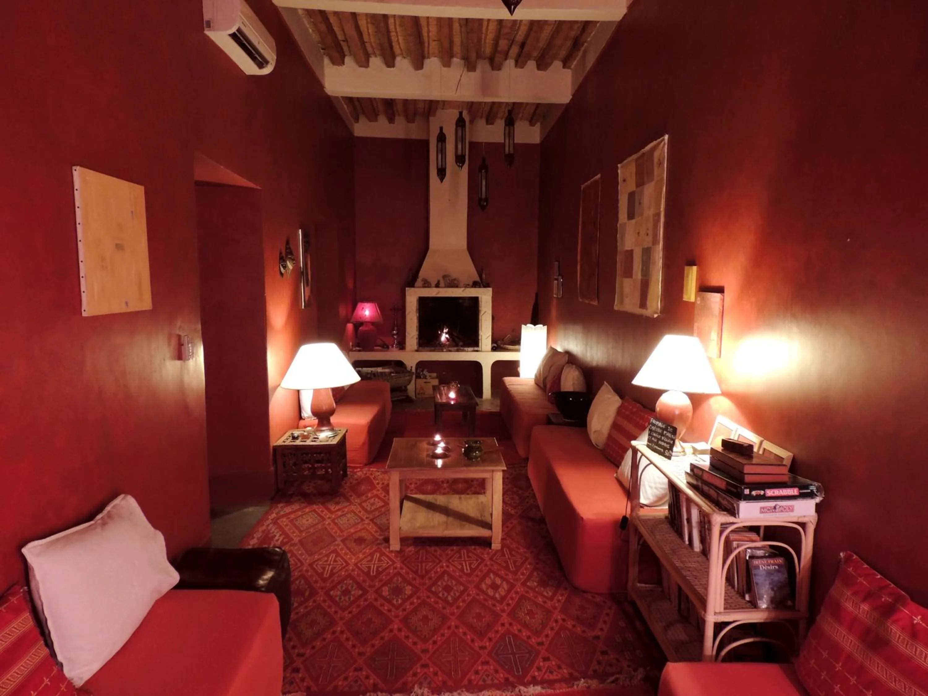 Communal lounge/ TV room in Dar Qamar