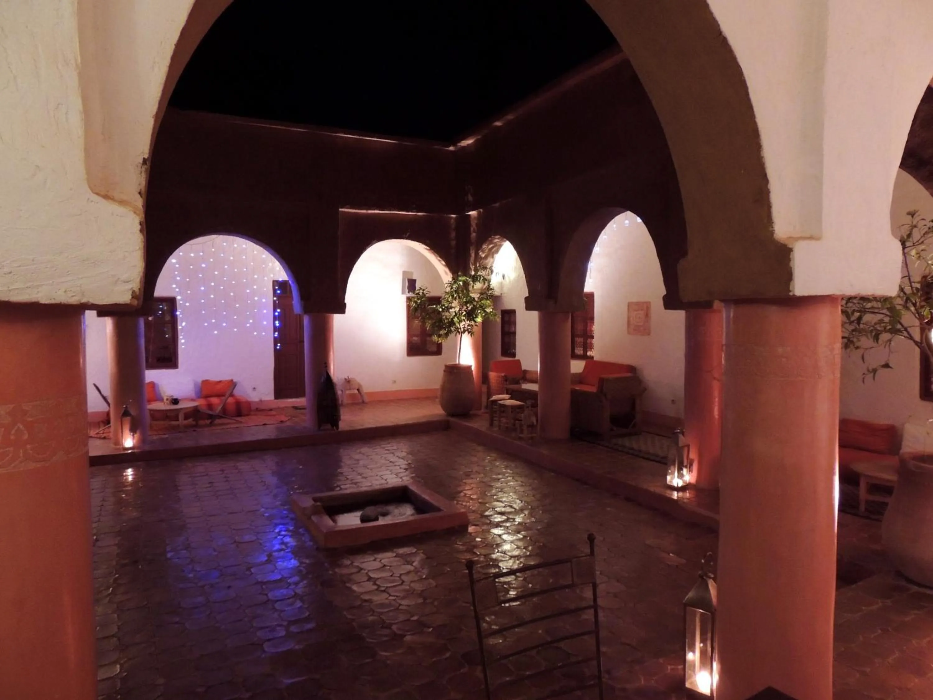 Patio in Dar Qamar