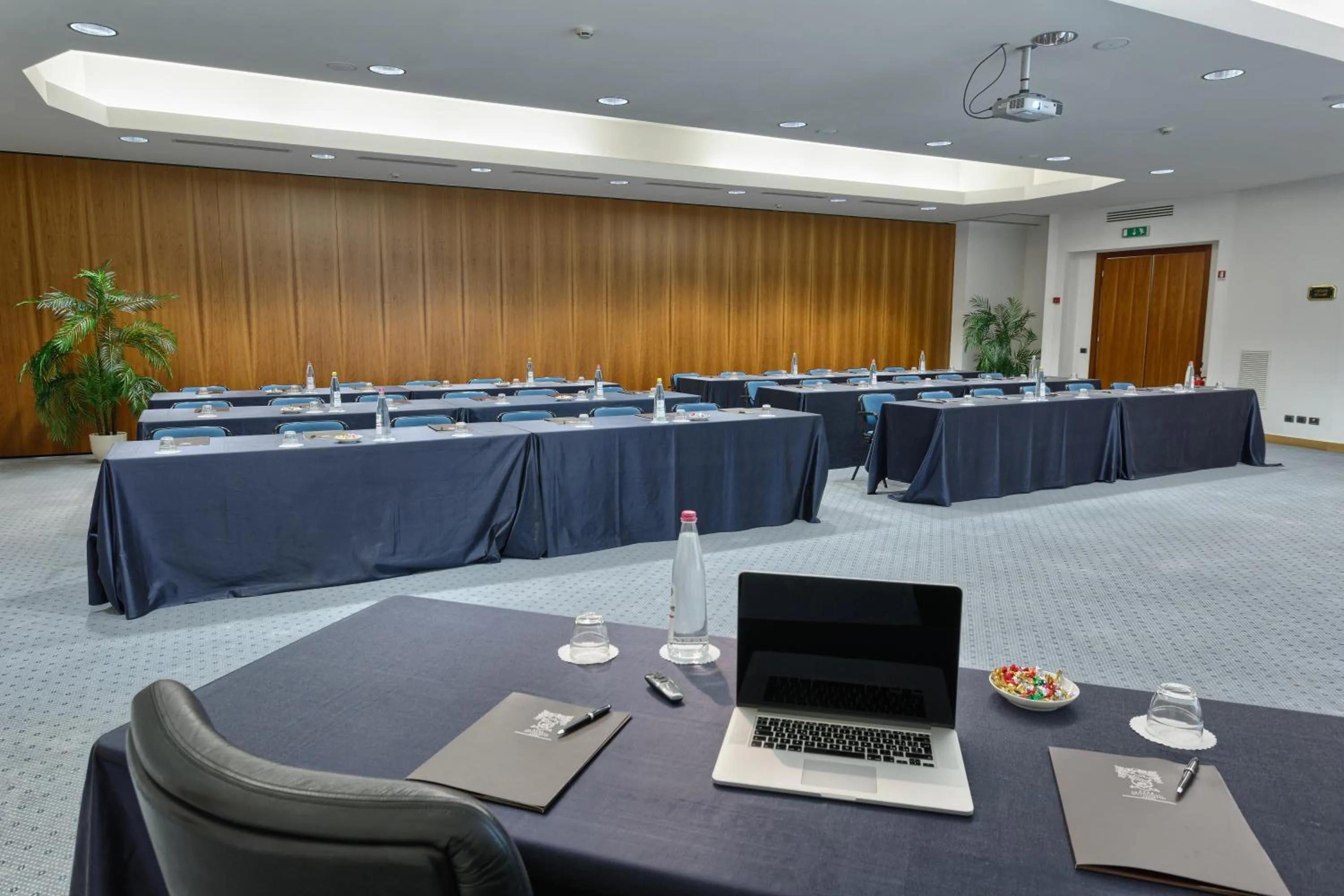Business facilities in BV Grand Hotel Assisi