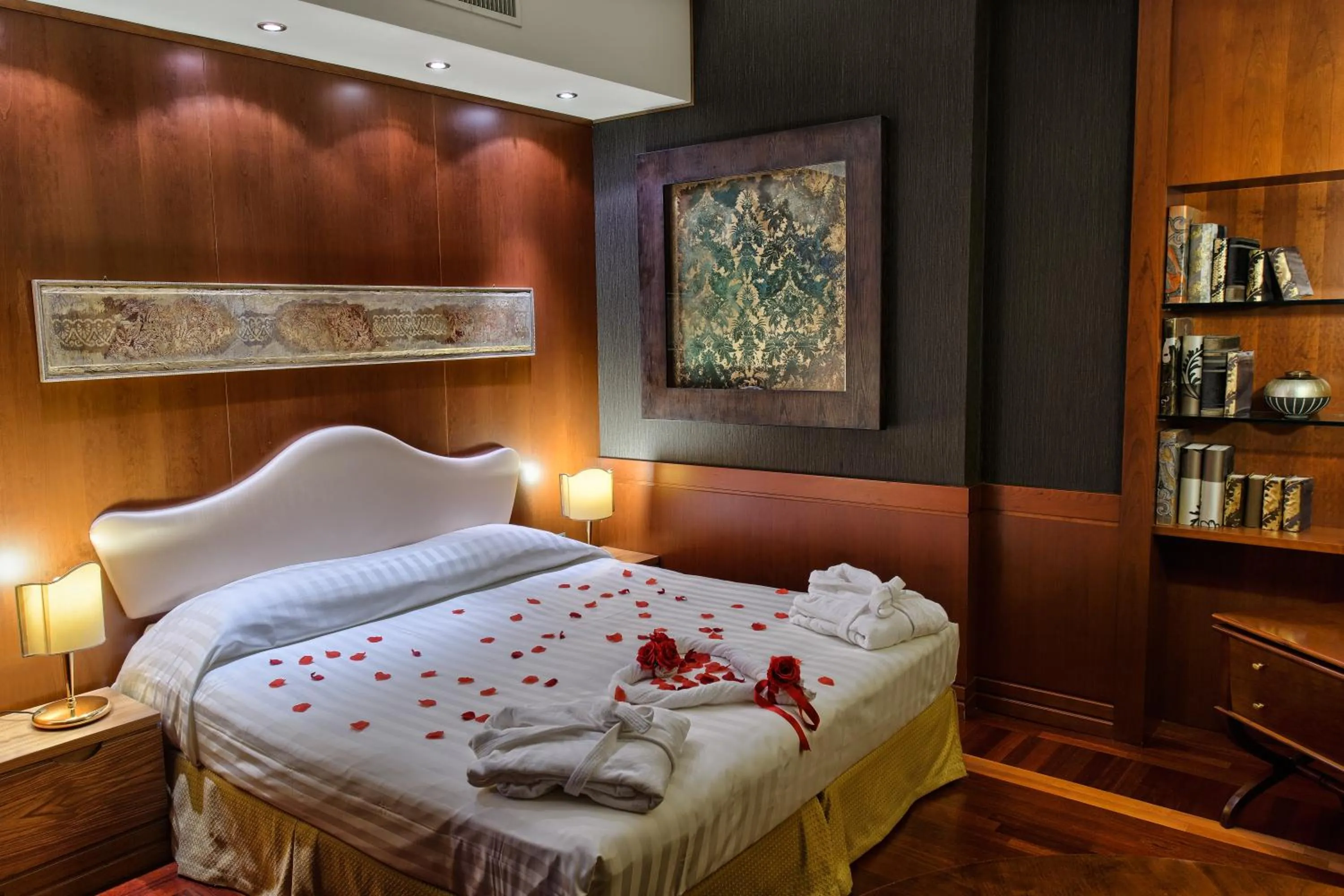 Photo of the whole room, Bed in BV Grand Hotel Assisi