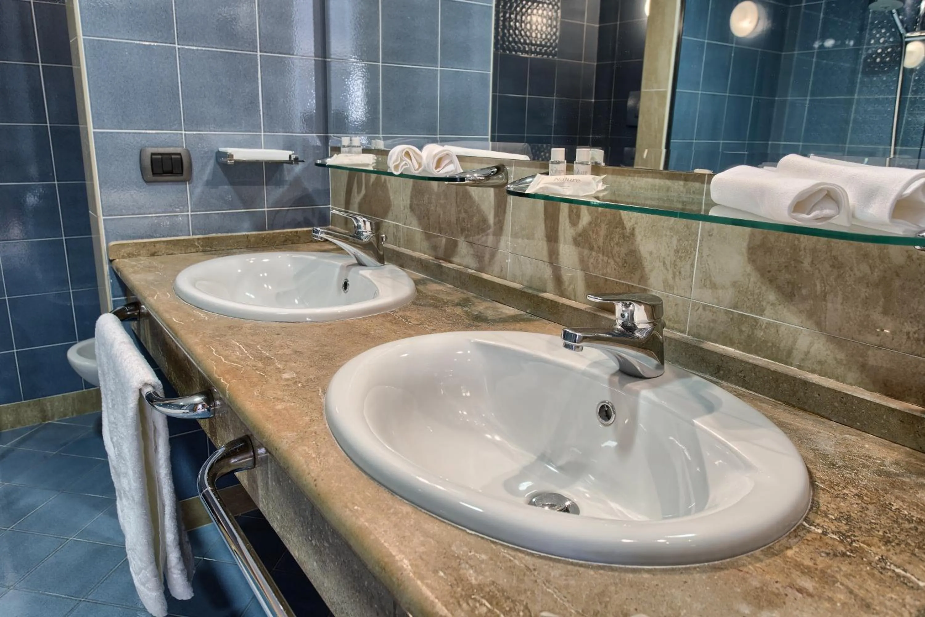 Bathroom in BV Grand Hotel Assisi