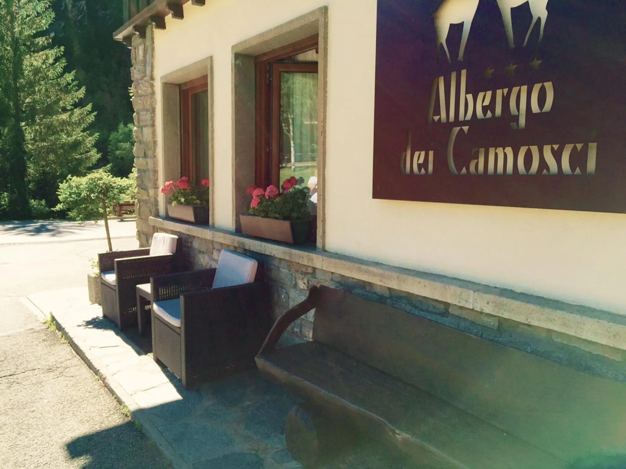 Property logo or sign in Hotel Dei Camosci