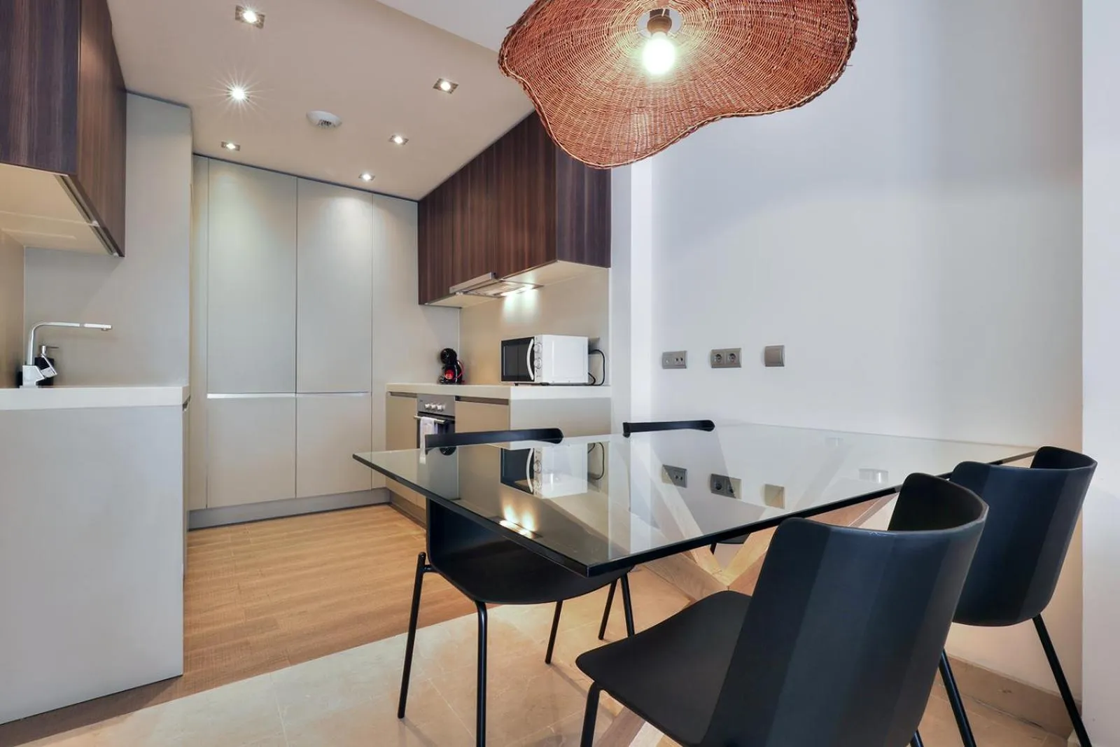 Kitchen or kitchenette in Aqua Apartments Vento, Marbella