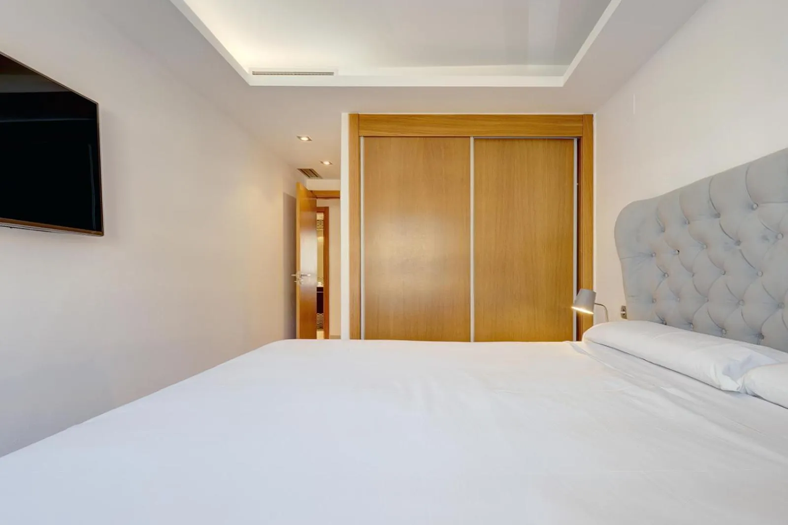 Bedroom, Bed in Aqua Apartments Vento, Marbella