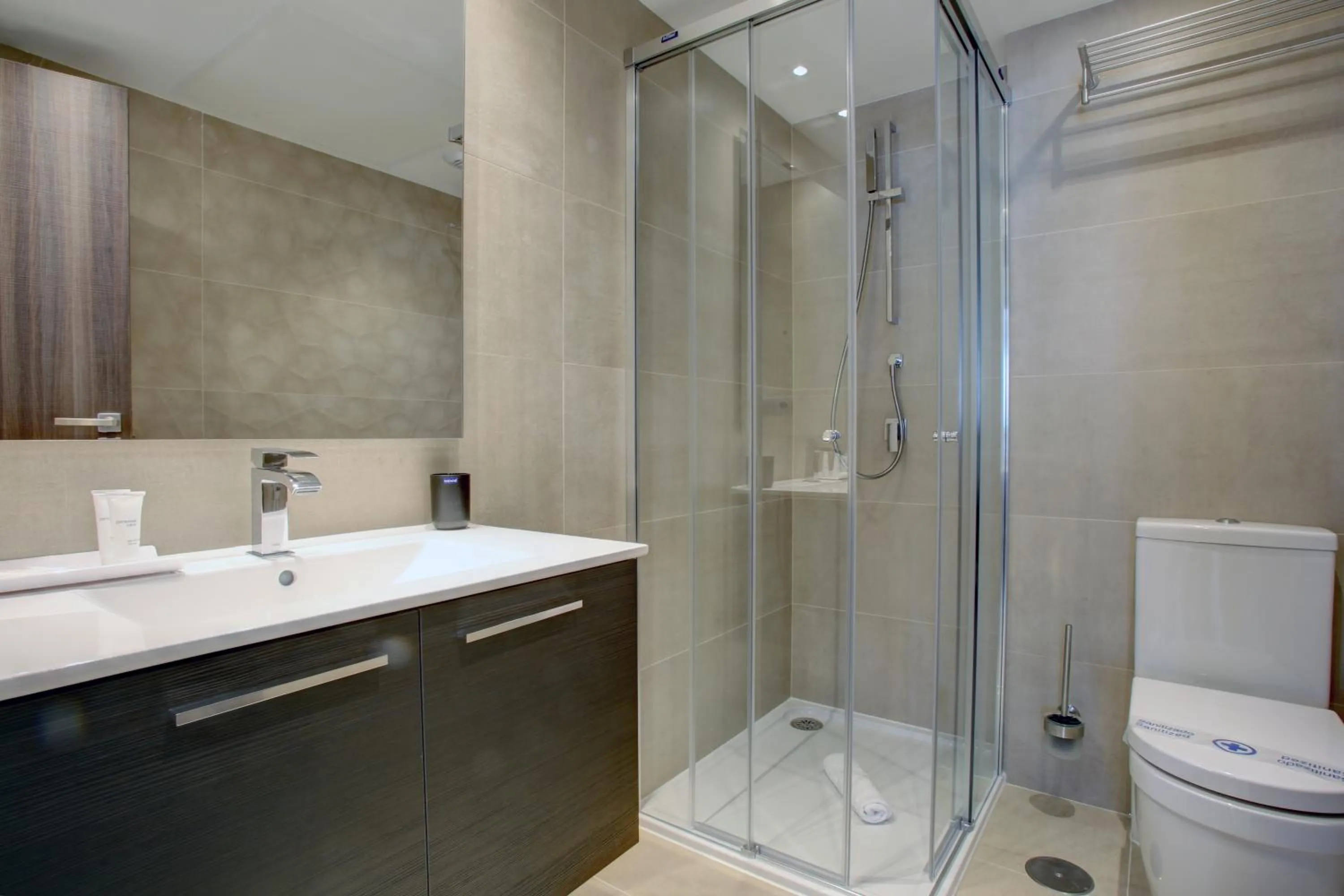 Bathroom in Aqua Apartments Vento, Marbella
