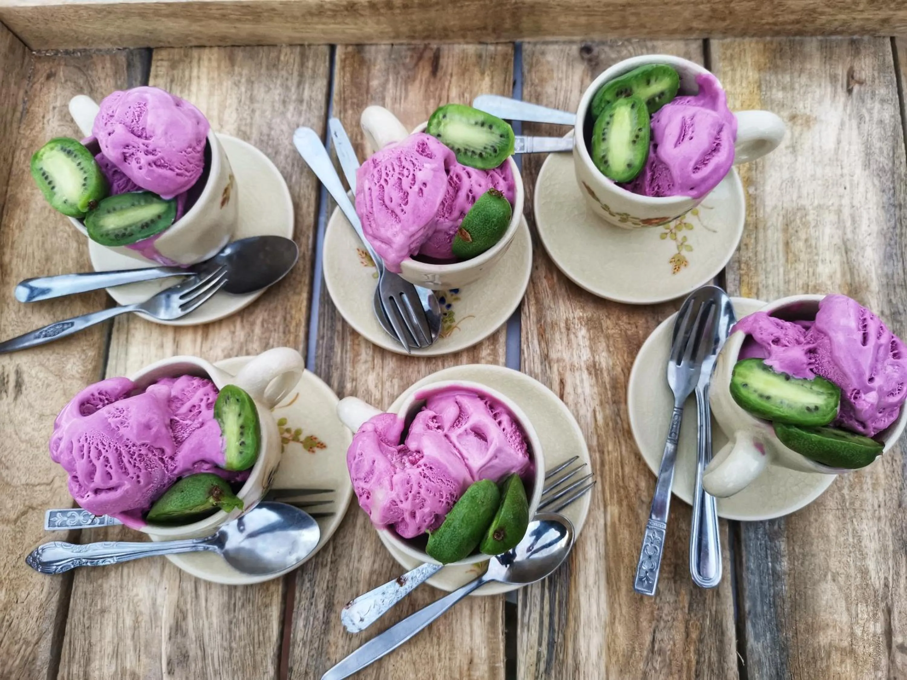 Food and drinks in housewithnonails