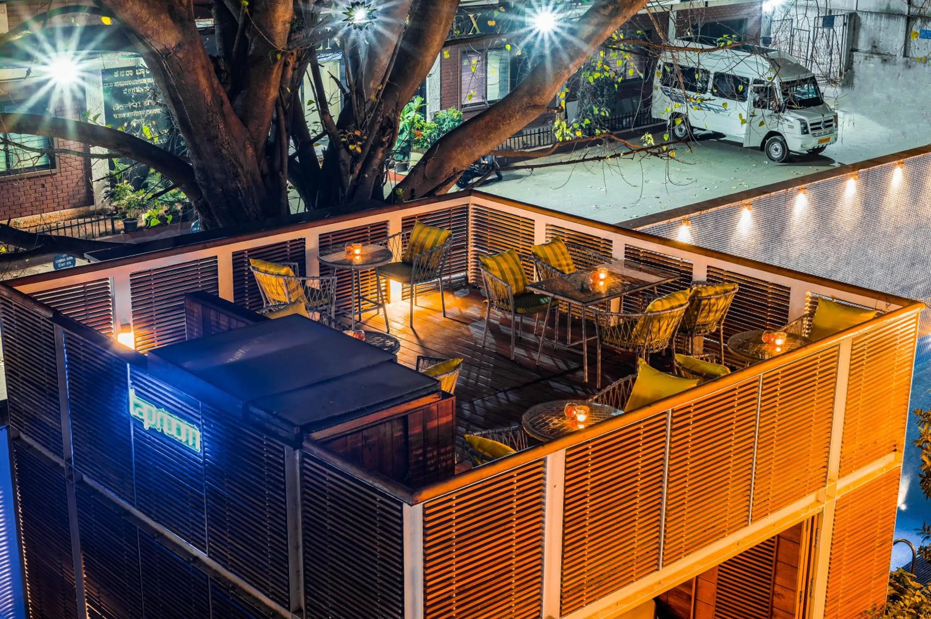 Restaurant/places to eat in The Park Bangalore, MG Road