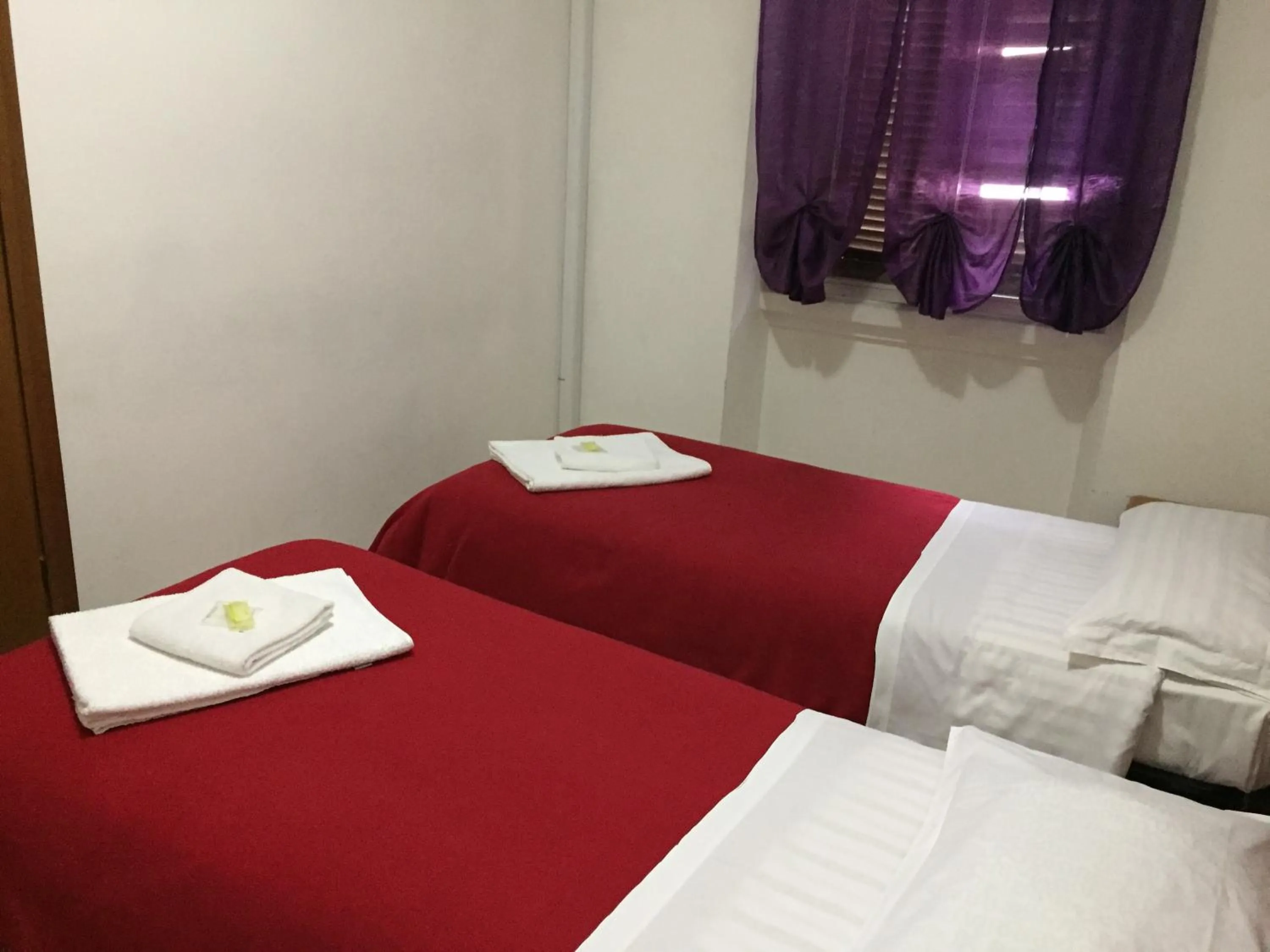 Bed in Hotel Adelchi