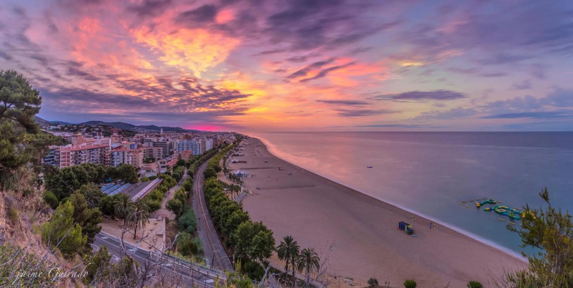 Sunset in Summer Hotel