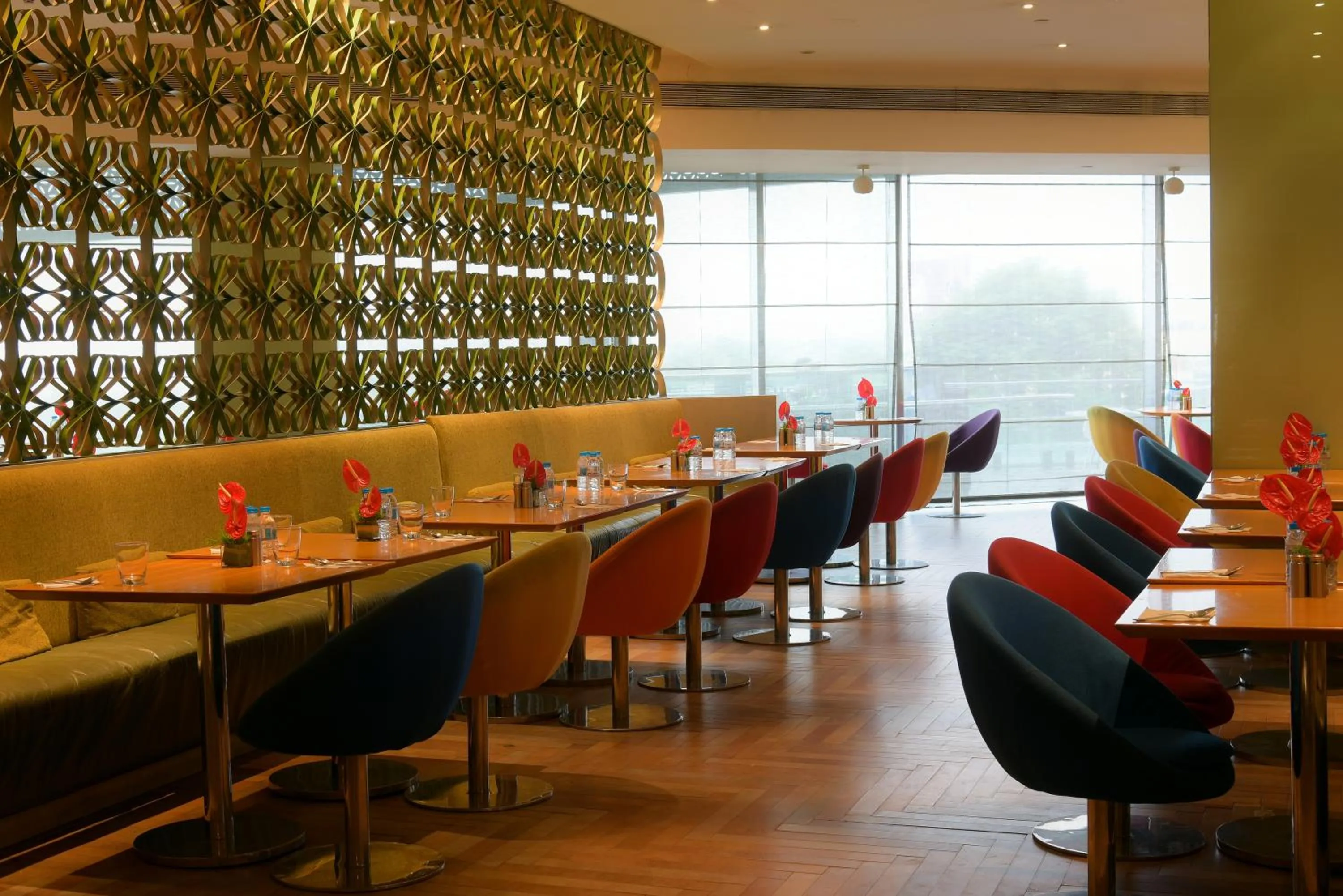 Restaurant/places to eat in The Park Hyderabad, Banjara Hills near Hussain Sagar Lake