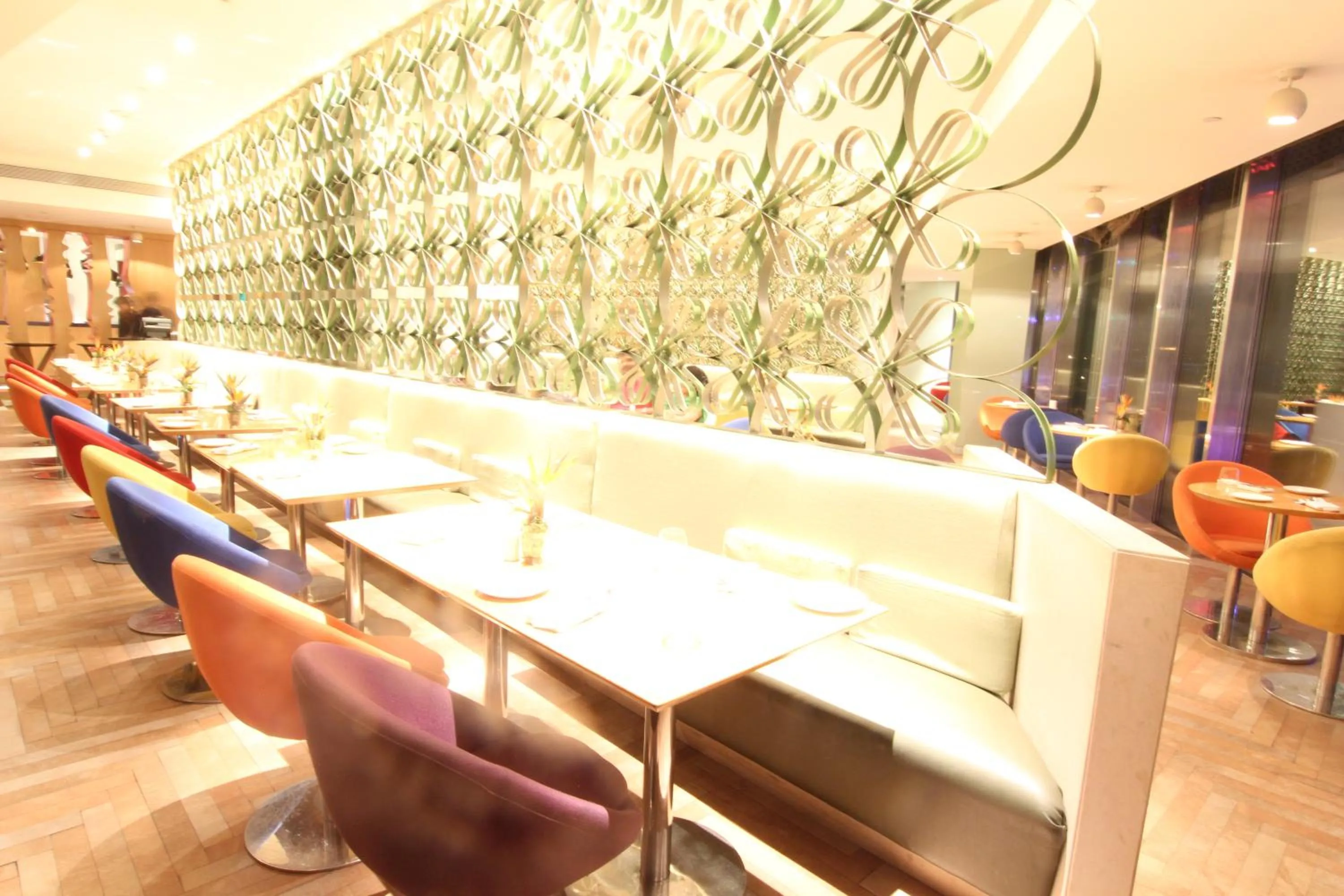 Restaurant/places to eat in The Park Hyderabad, Banjara Hills near Hussain Sagar Lake