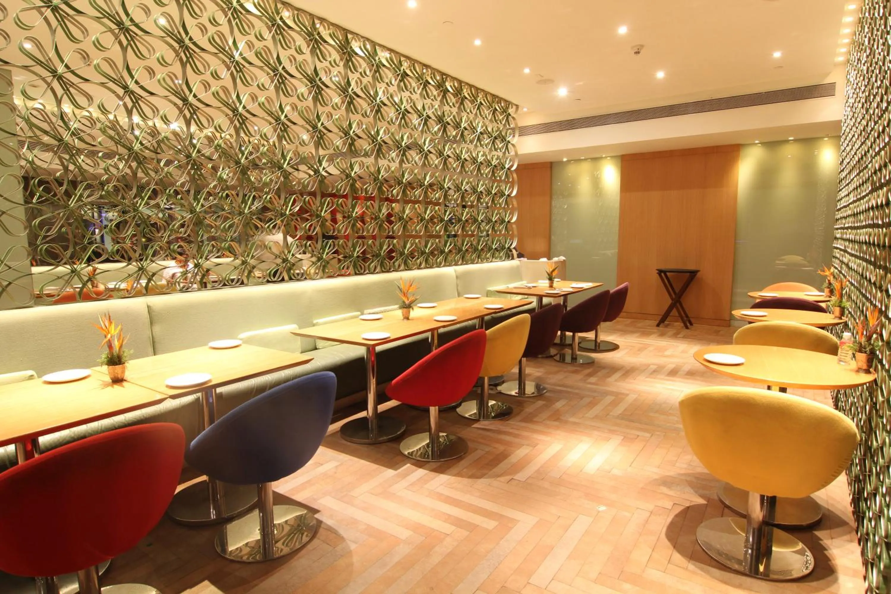 Restaurant/places to eat in The Park Hyderabad, Banjara Hills near Hussain Sagar Lake