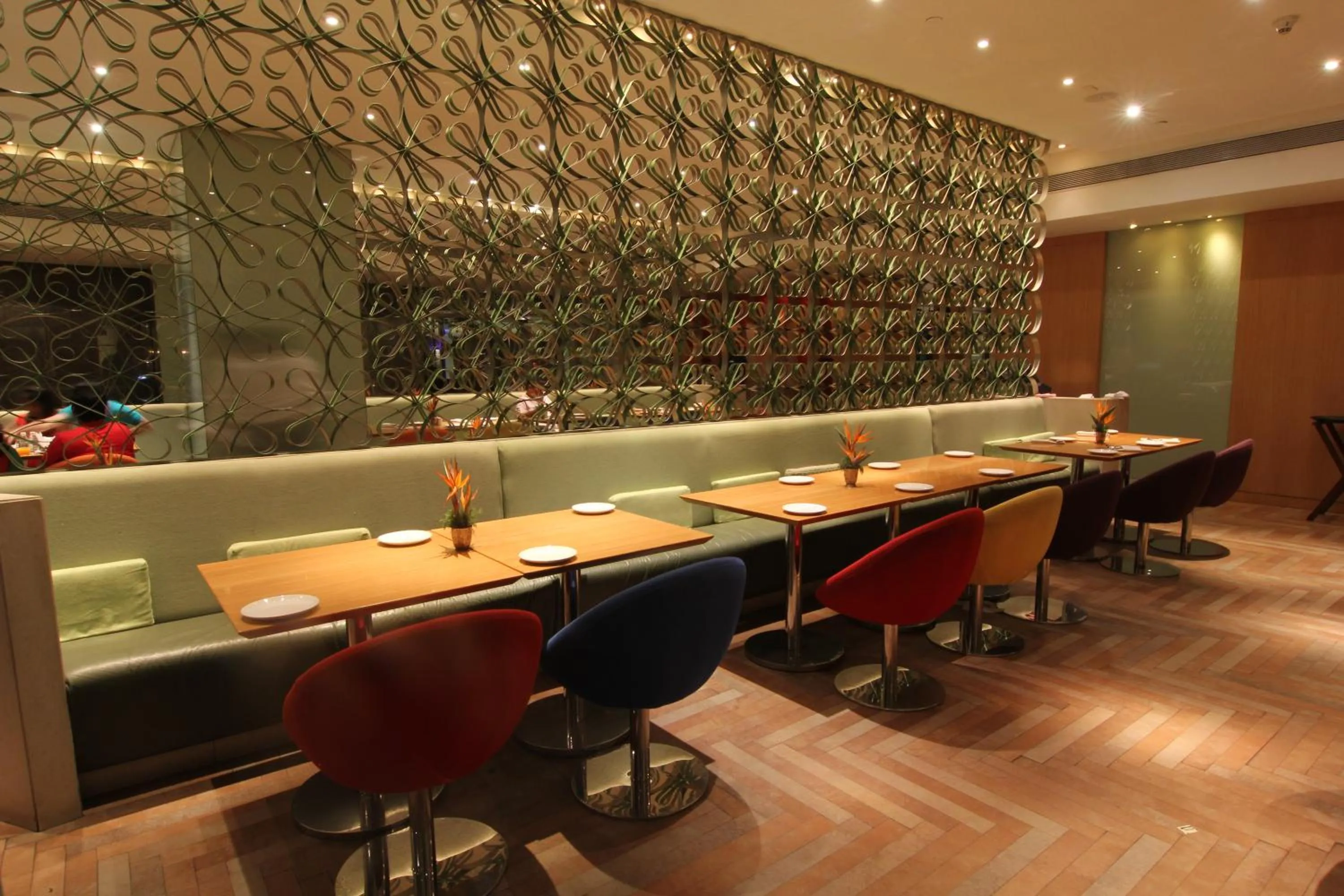 Restaurant/places to eat in The Park Hyderabad, Banjara Hills near Hussain Sagar Lake