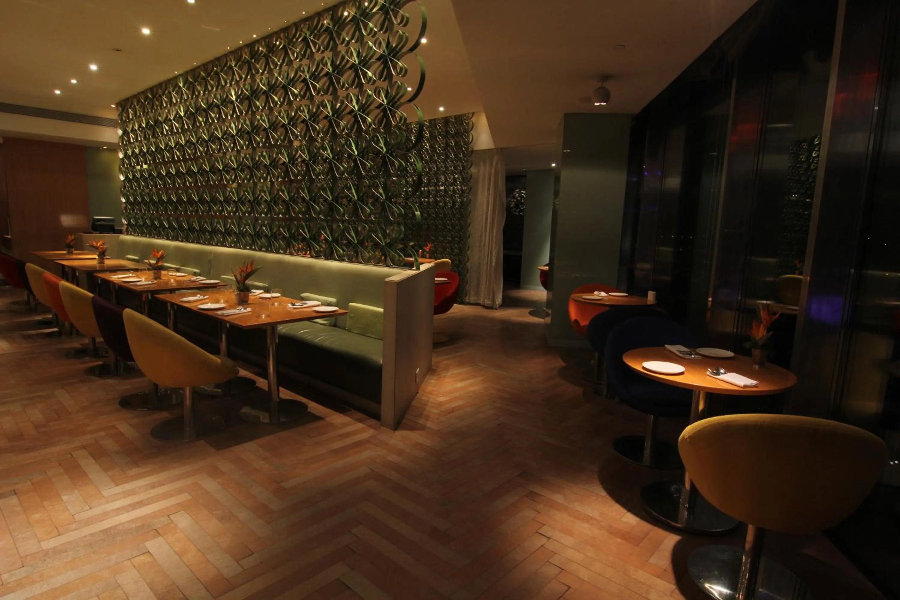 Restaurant/places to eat in The Park Hyderabad, Banjara Hills near Hussain Sagar Lake