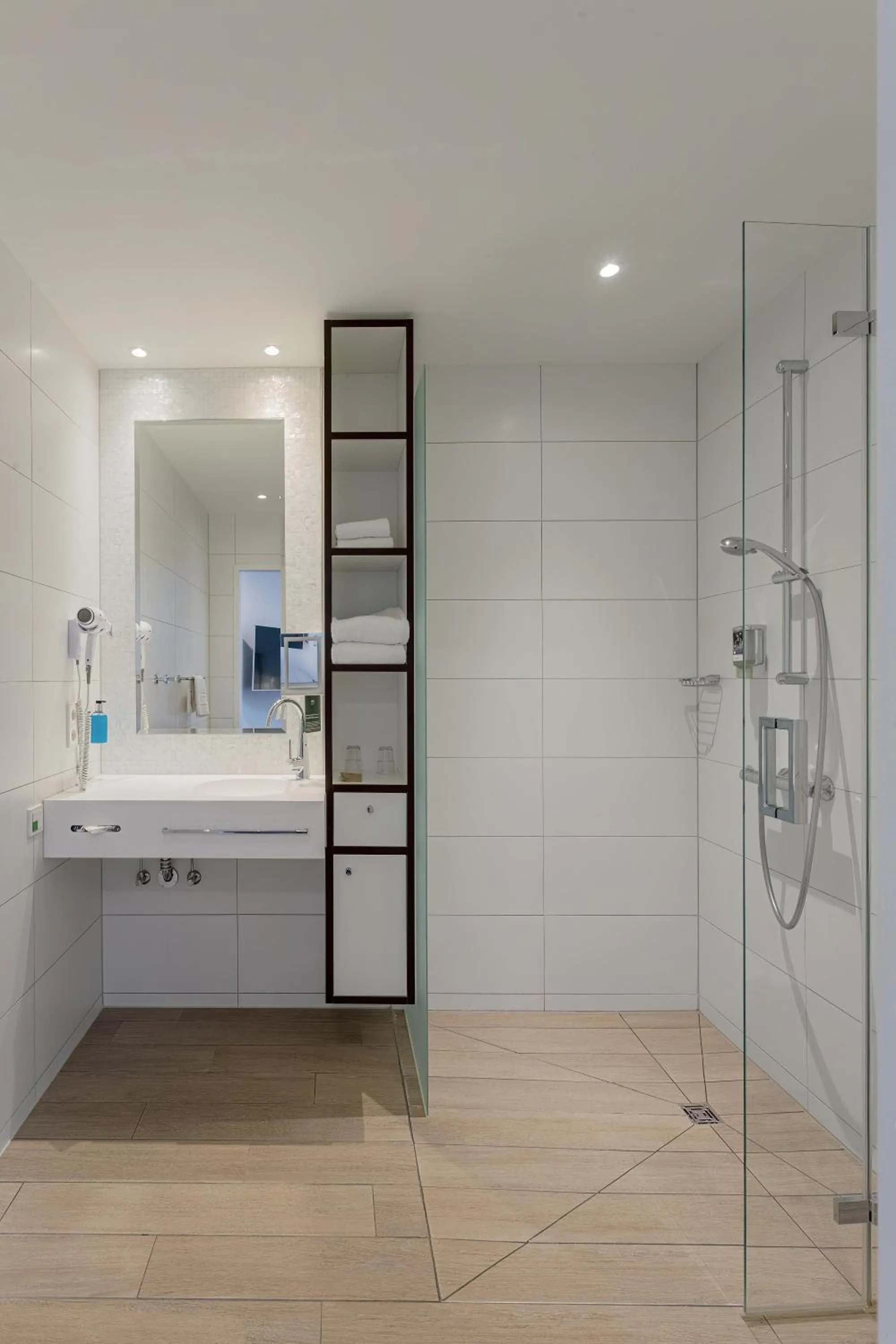 Bathroom in Mercure Hotel MOA Berlin