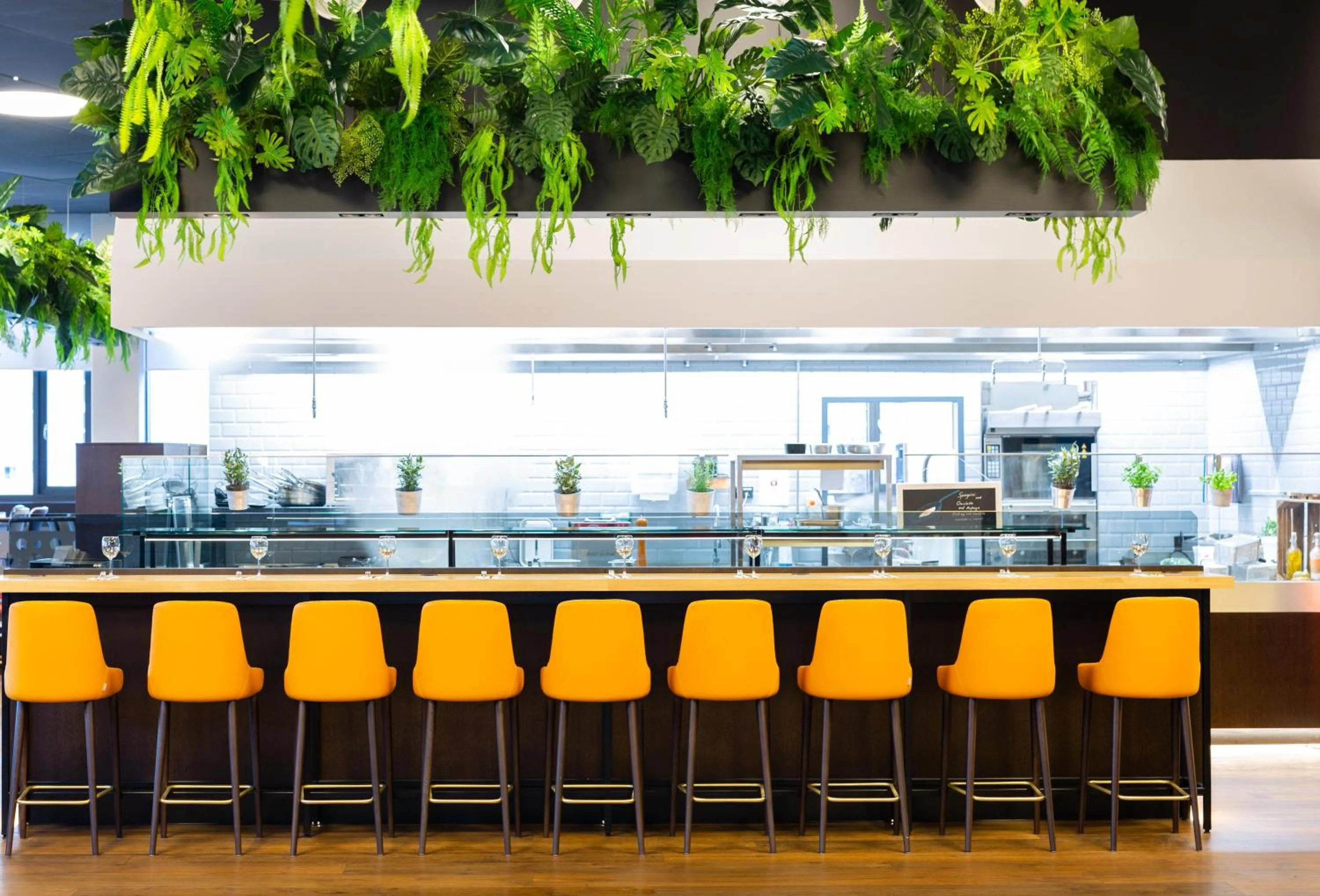 Restaurant/places to eat in Mercure Hotel MOA Berlin