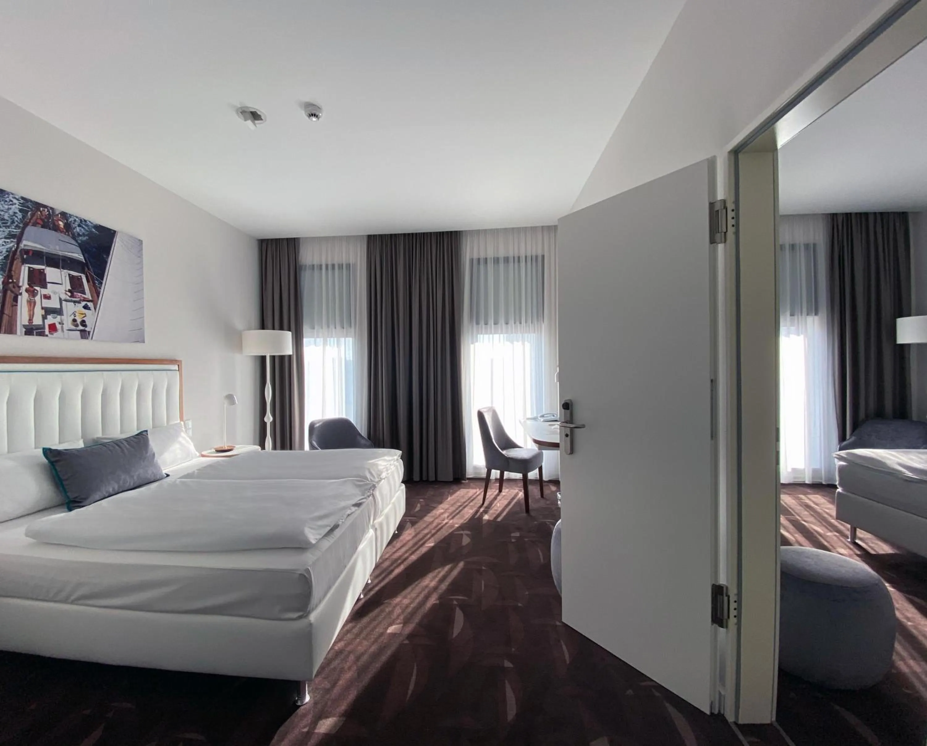 Photo of the whole room, Bed in Mercure Hotel MOA Berlin
